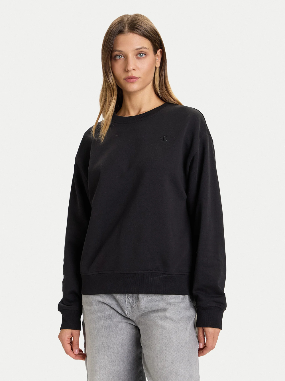 detail Calvin Klein dámská černá mikina