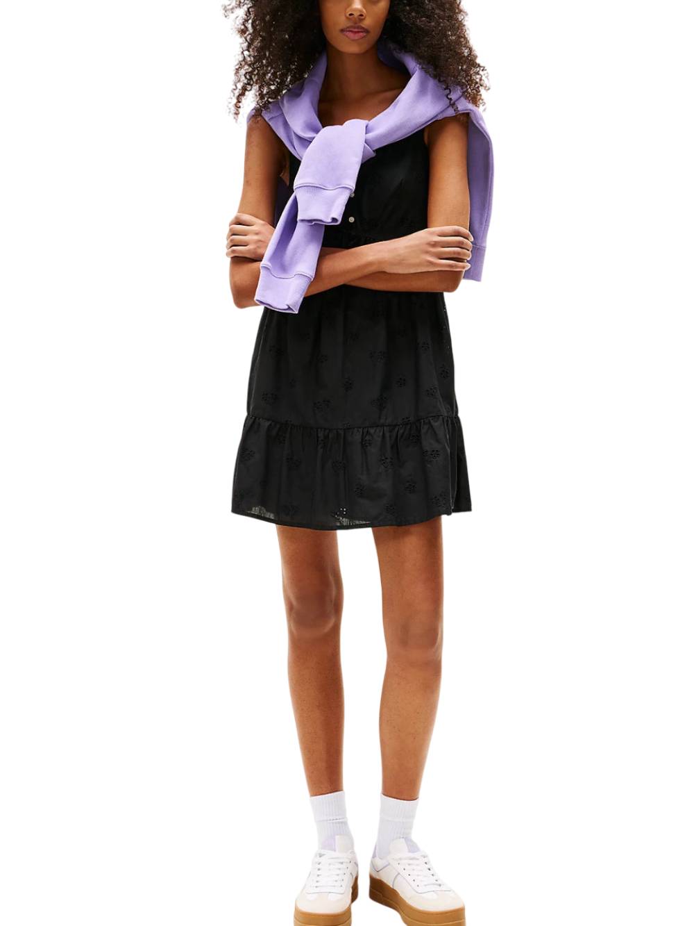 detail Tommy Jeans dámské černé šaty