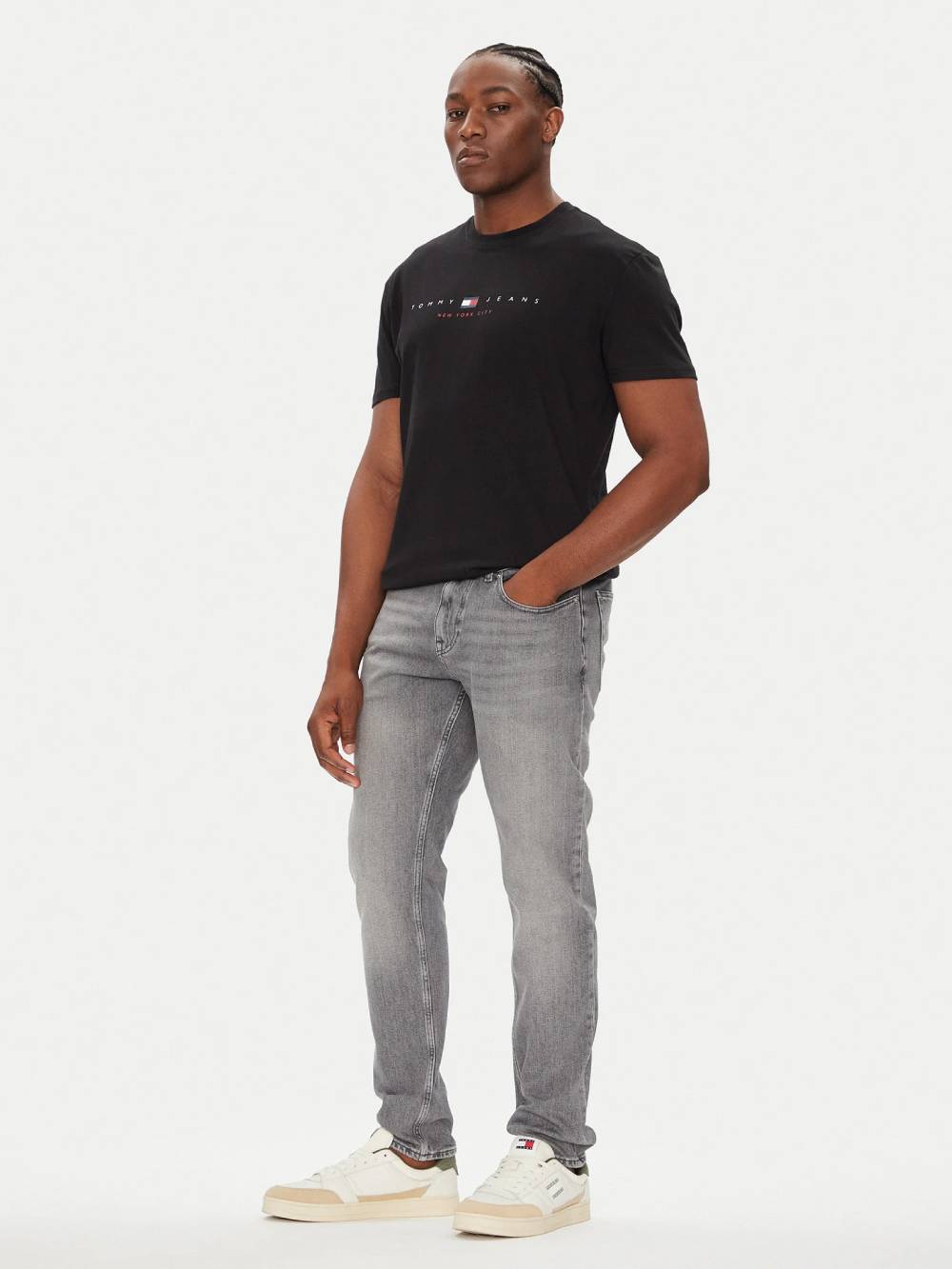 detail Tommy Jeans pánské šedé džíny