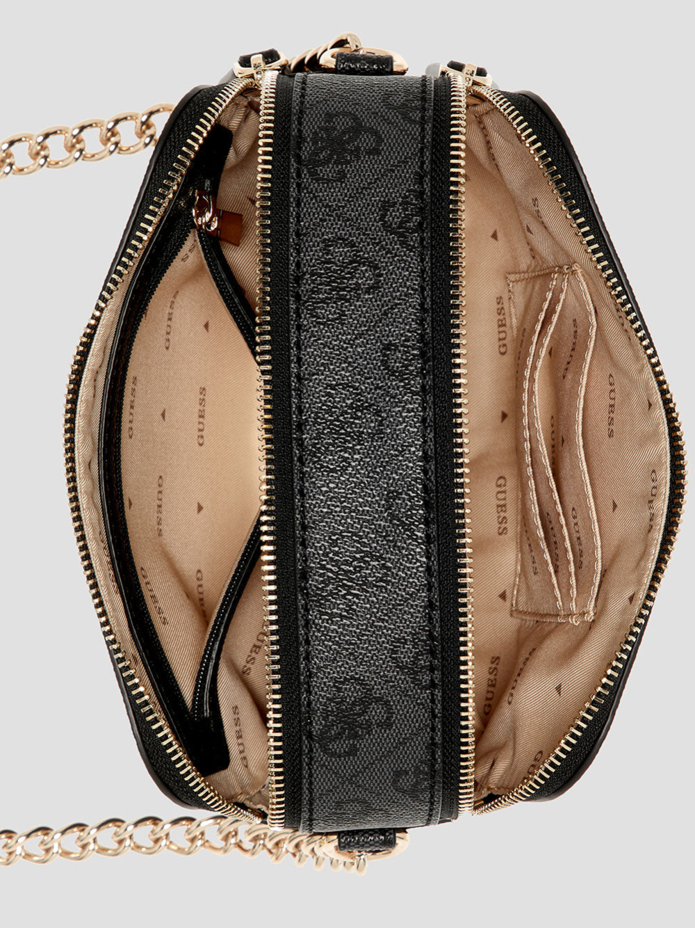 detail Guess dámská šedá kabelka