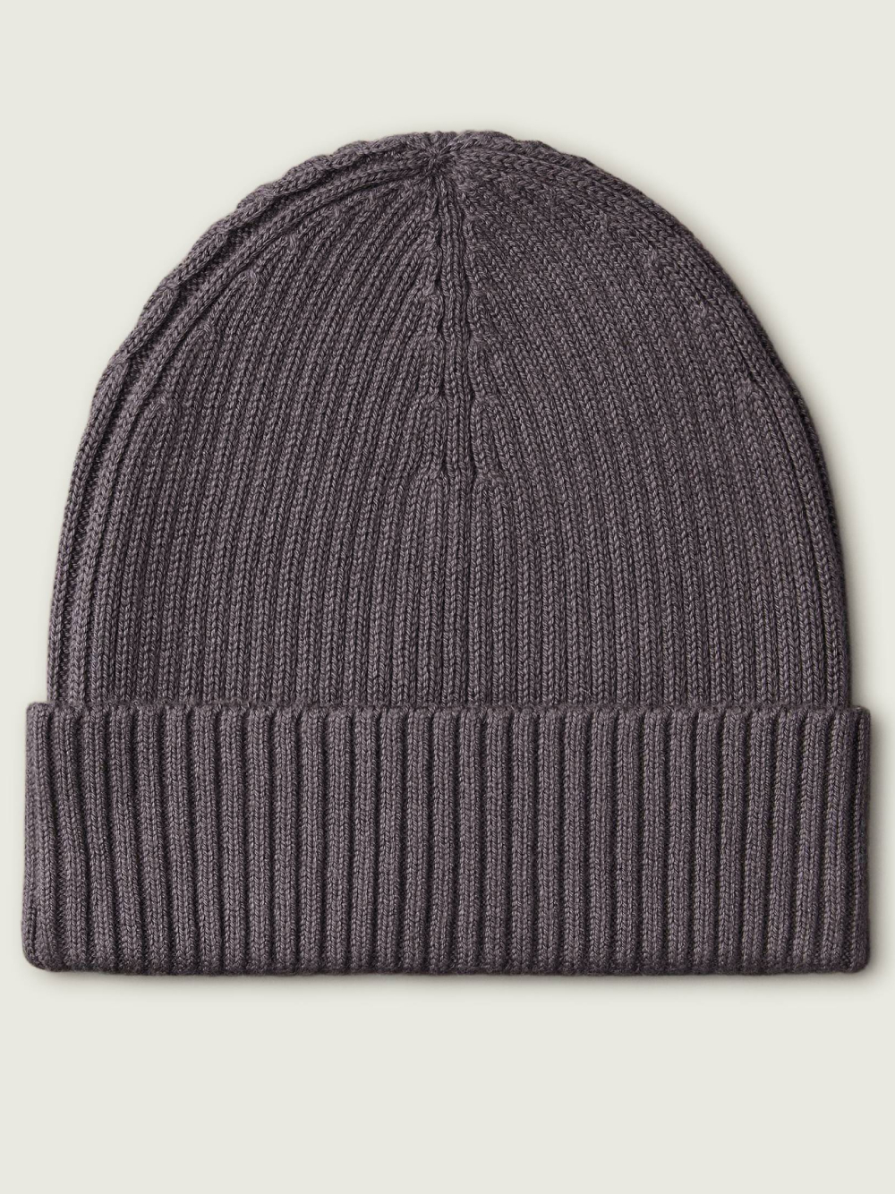 detail Calvin Klein dámská tmavě šedá čepice