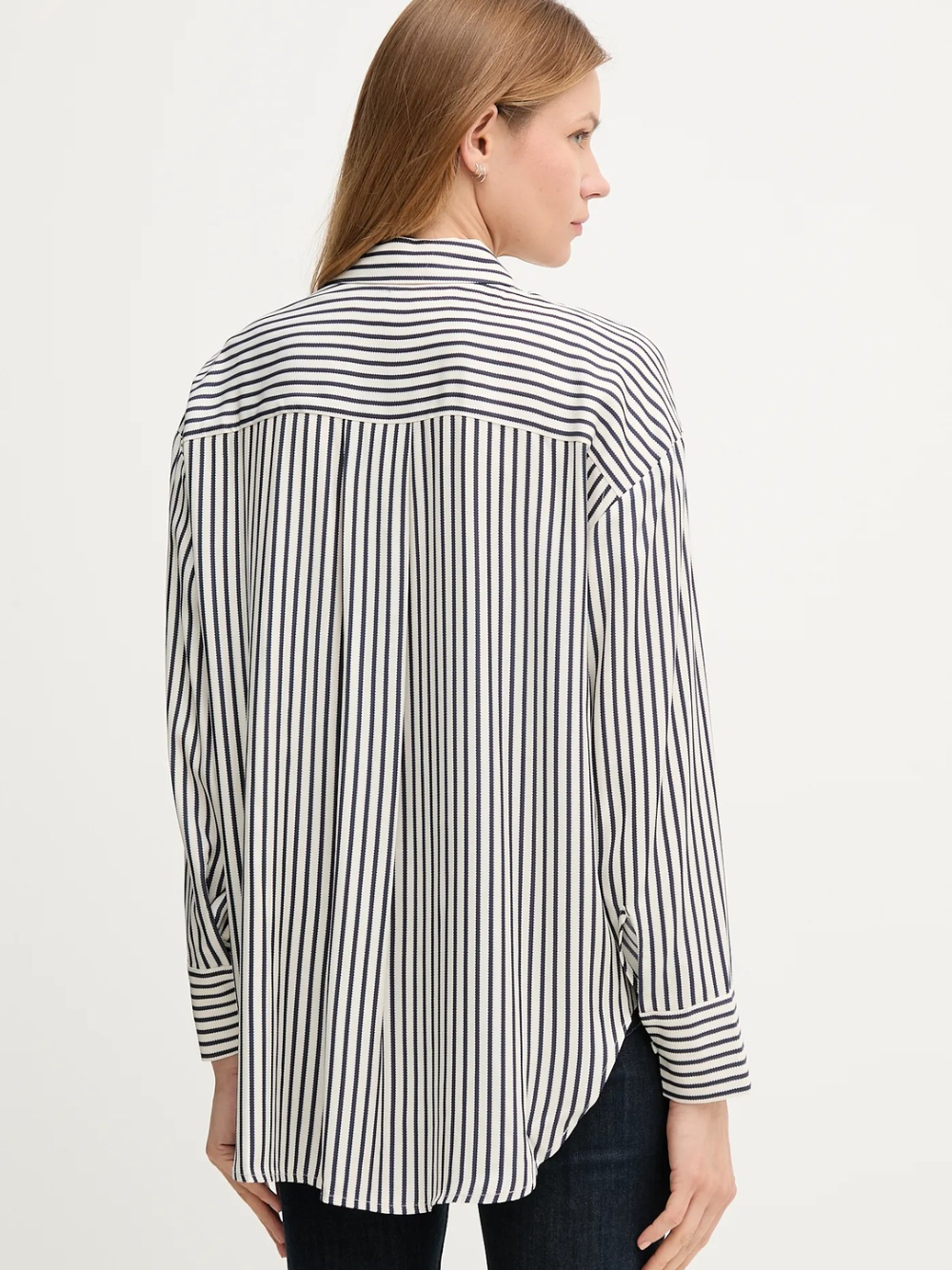 detail Tommy Hilfiger dámská pruhovaná košile