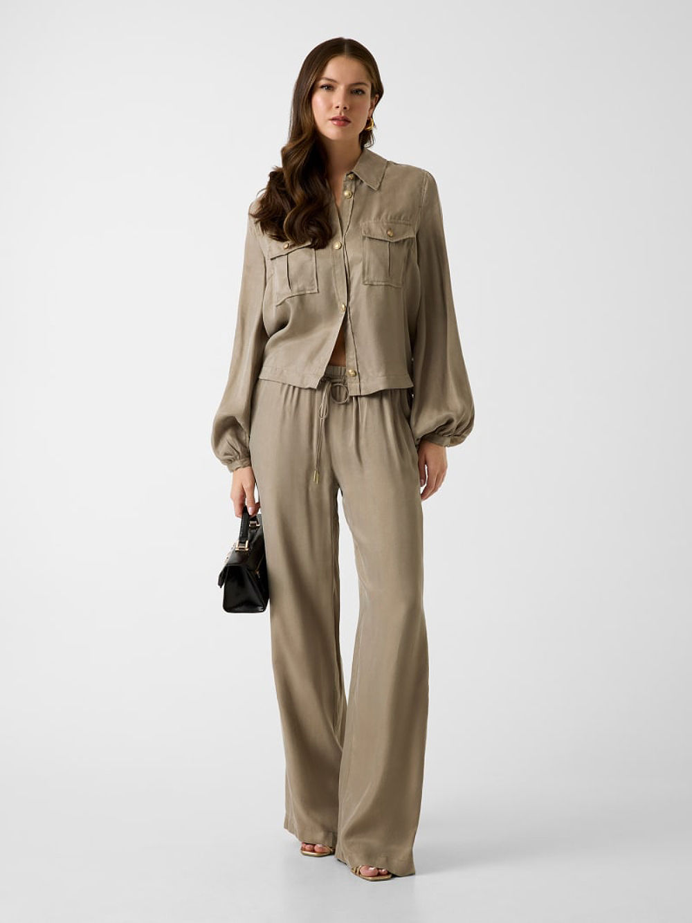 detail Guess dámské khaki kalhoty