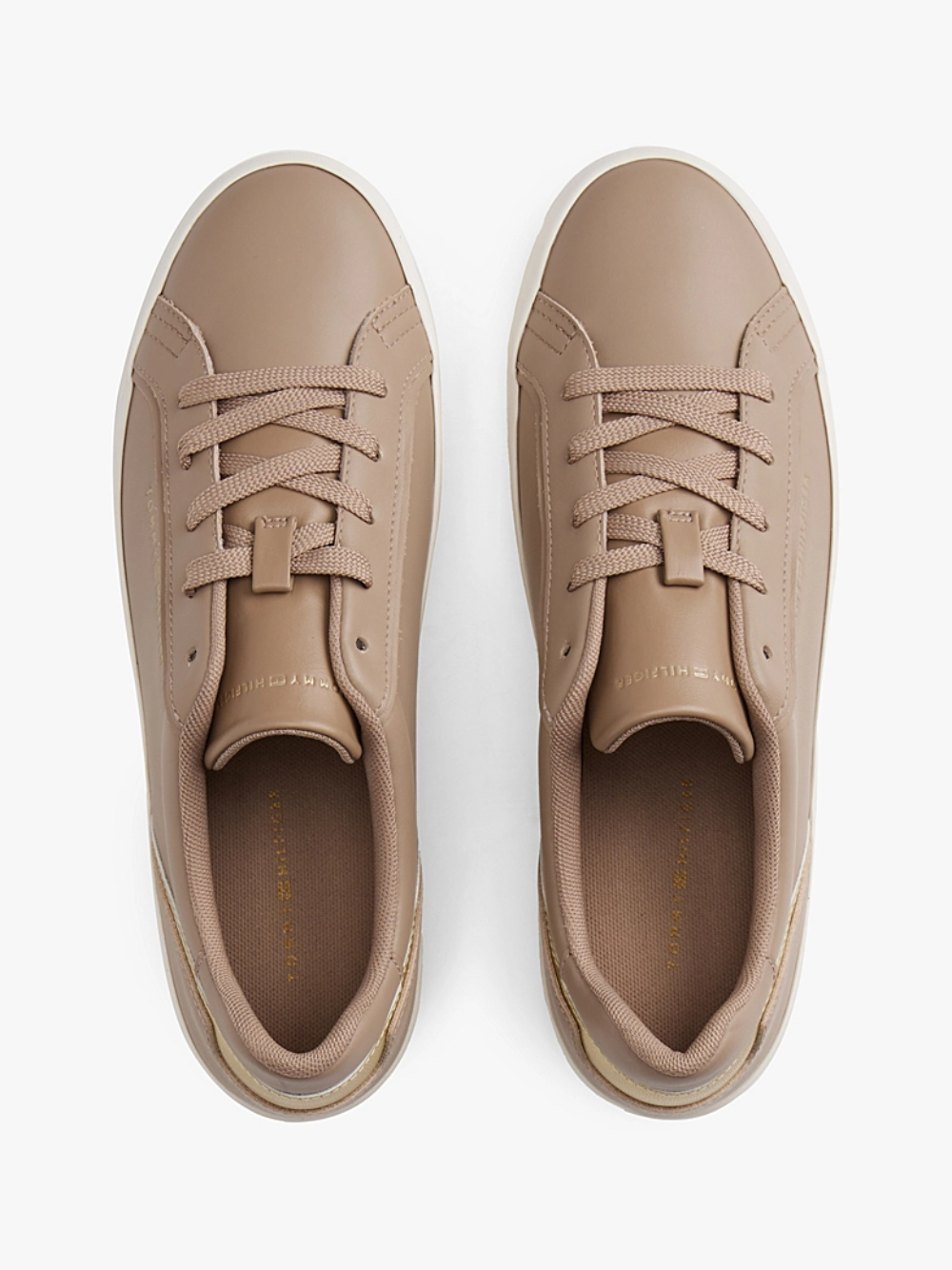 detail Tommy Hilfiger dámské béžové tenisky