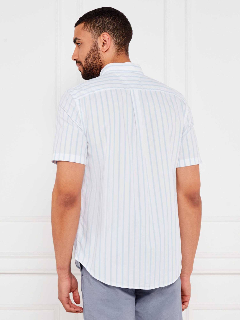 detail Tommy Hilfiger pánská pruhovaná košile