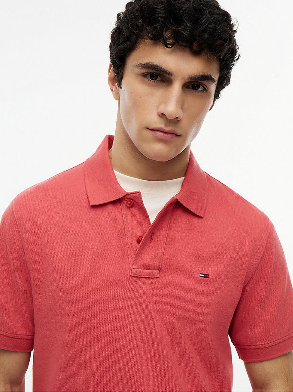 detail Tommy Jeans pánské červené polo tričko