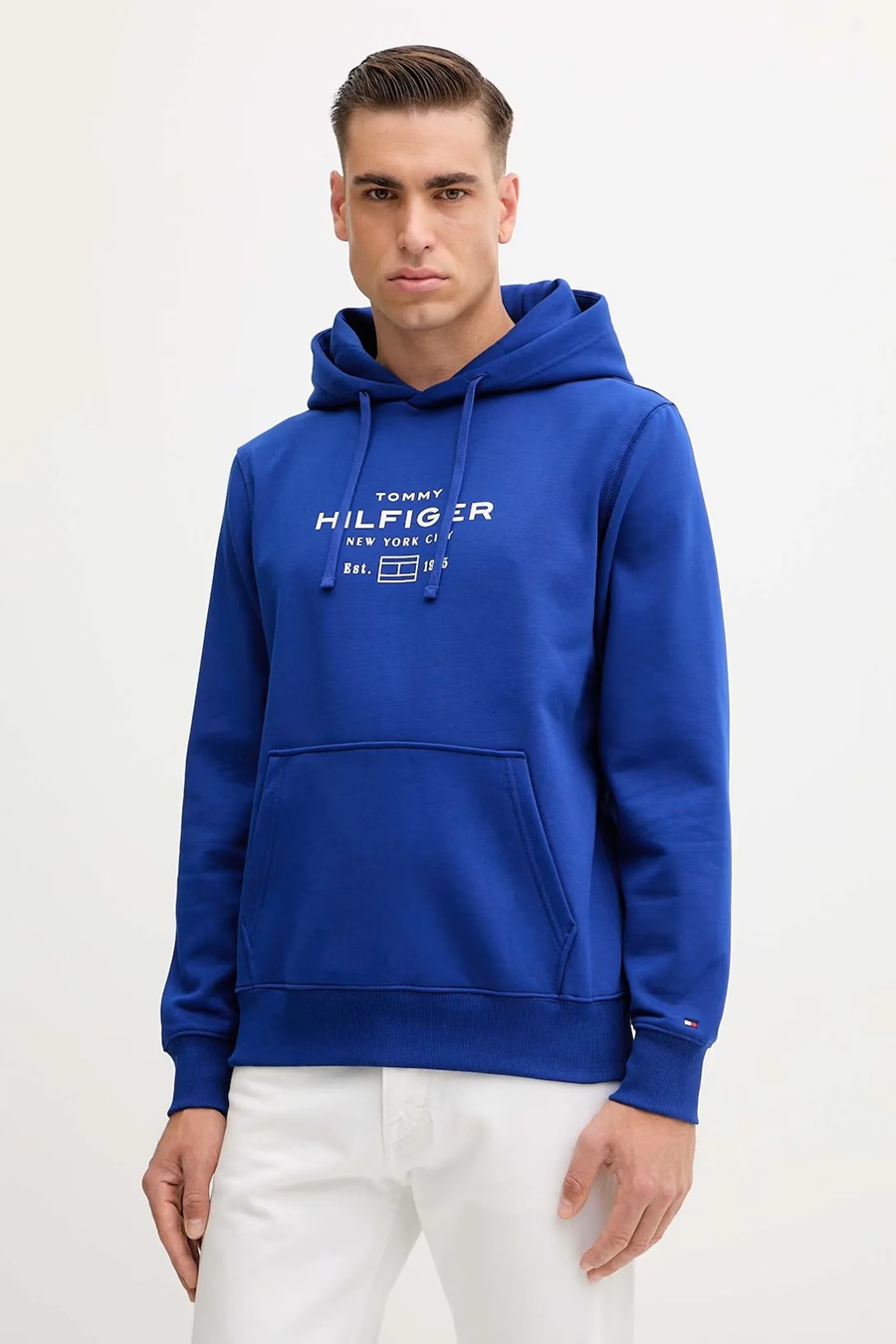 detail Tommy Hilfiger pánská modrá mikina
