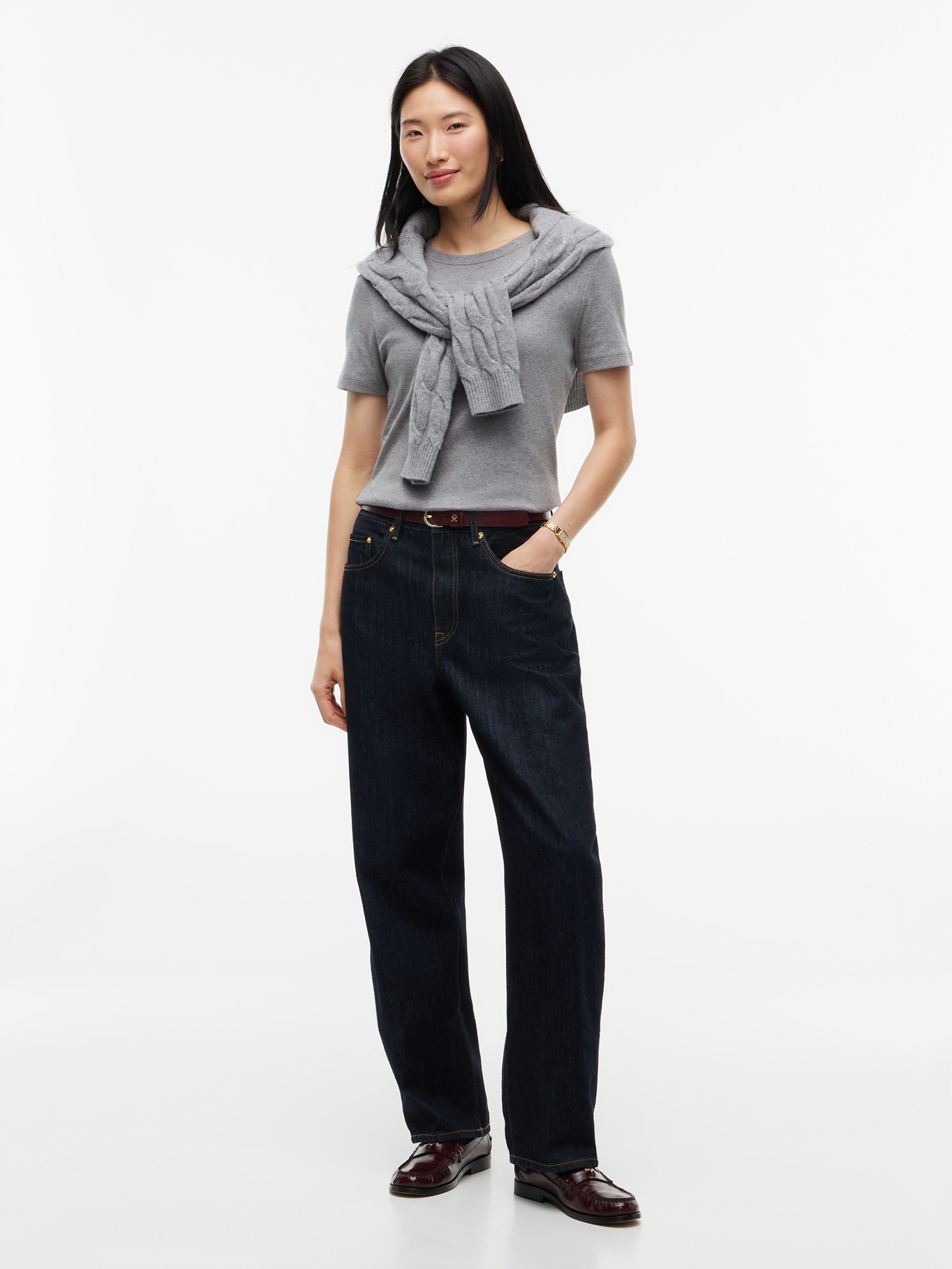 detail Tommy Hilfiger dámské šedé tričko