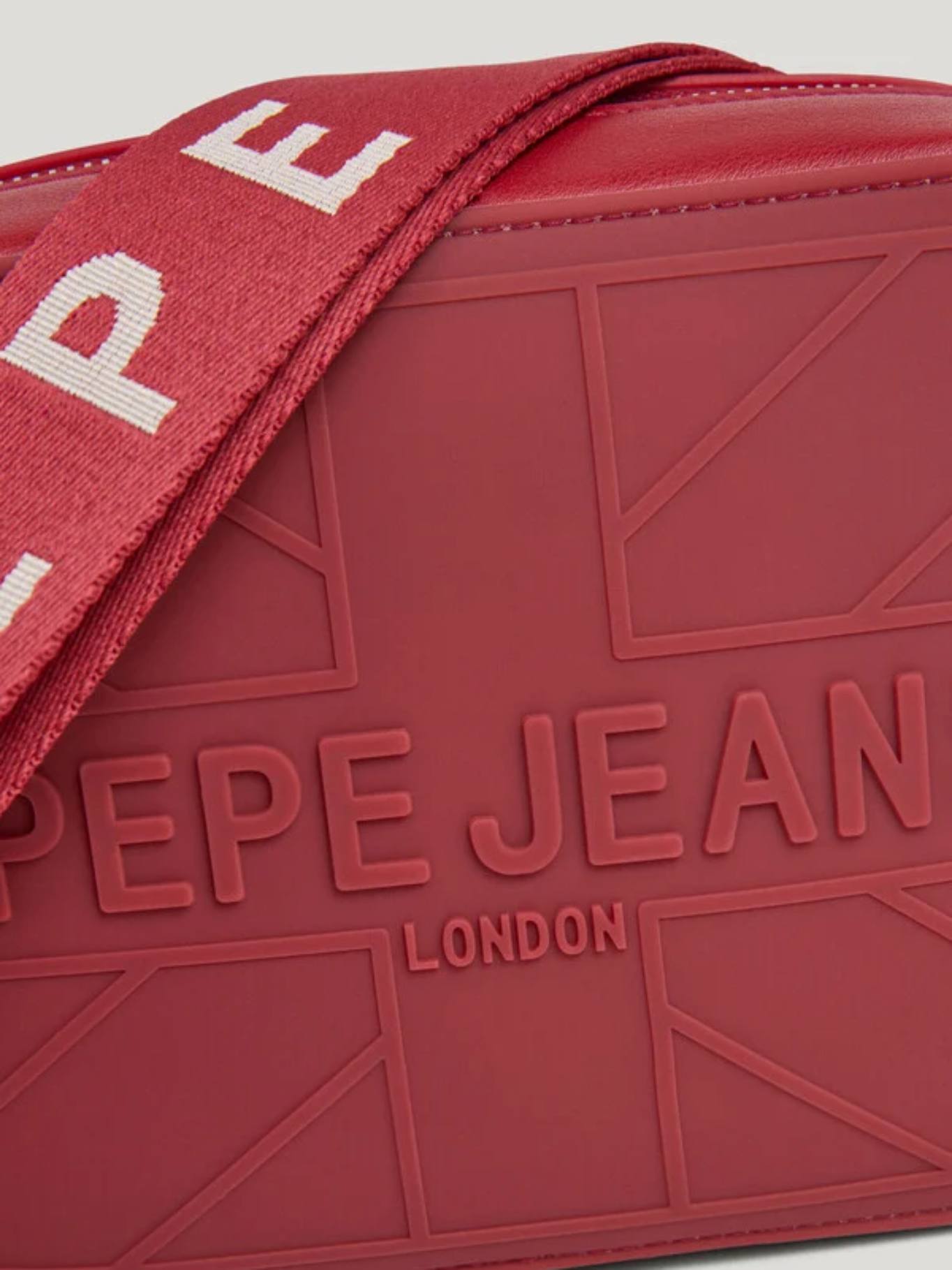 detail Pepe Jeans dámská červená kabelka
