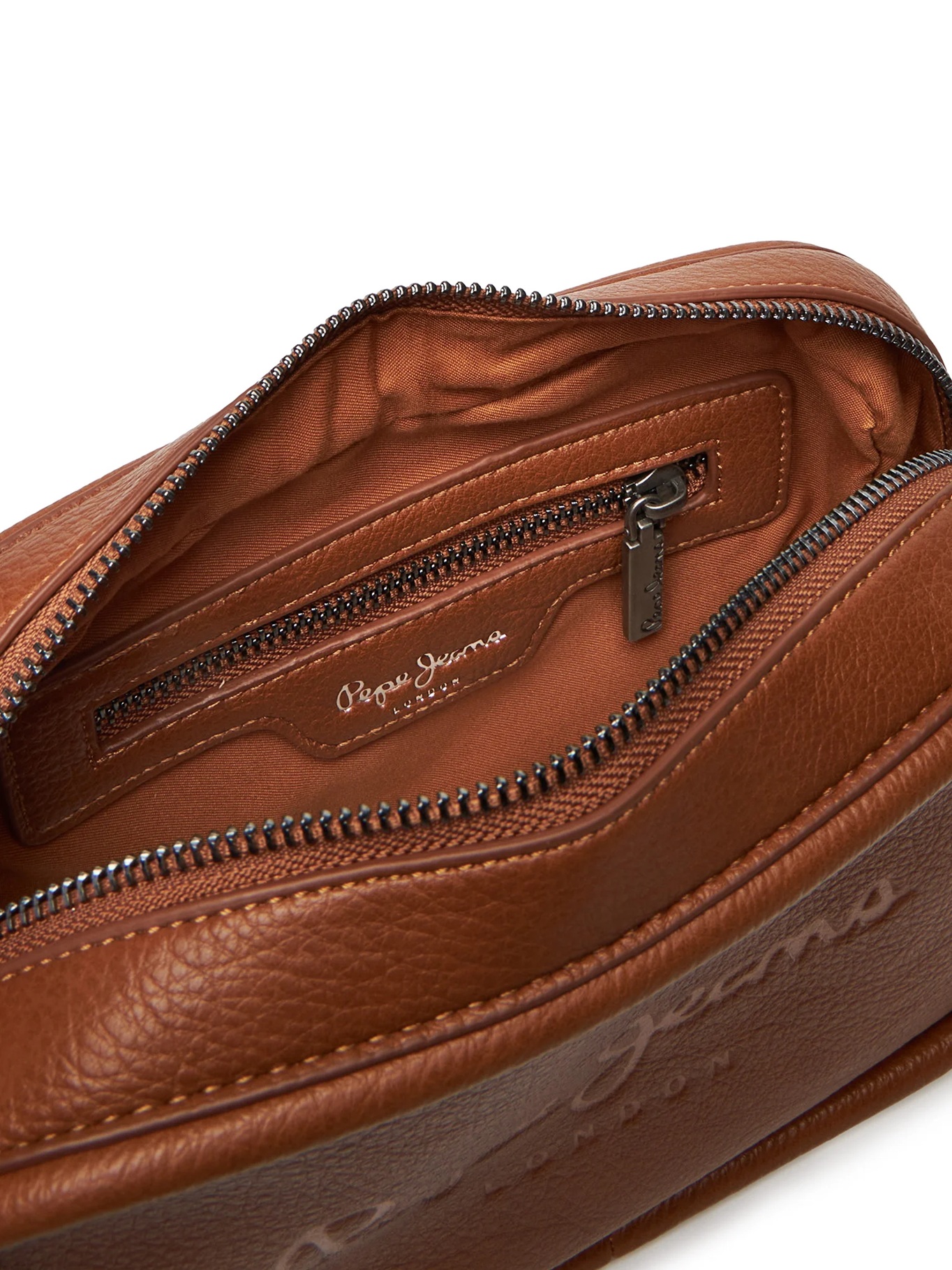 detail Pepe Jeans dámská hnědá kabelka
