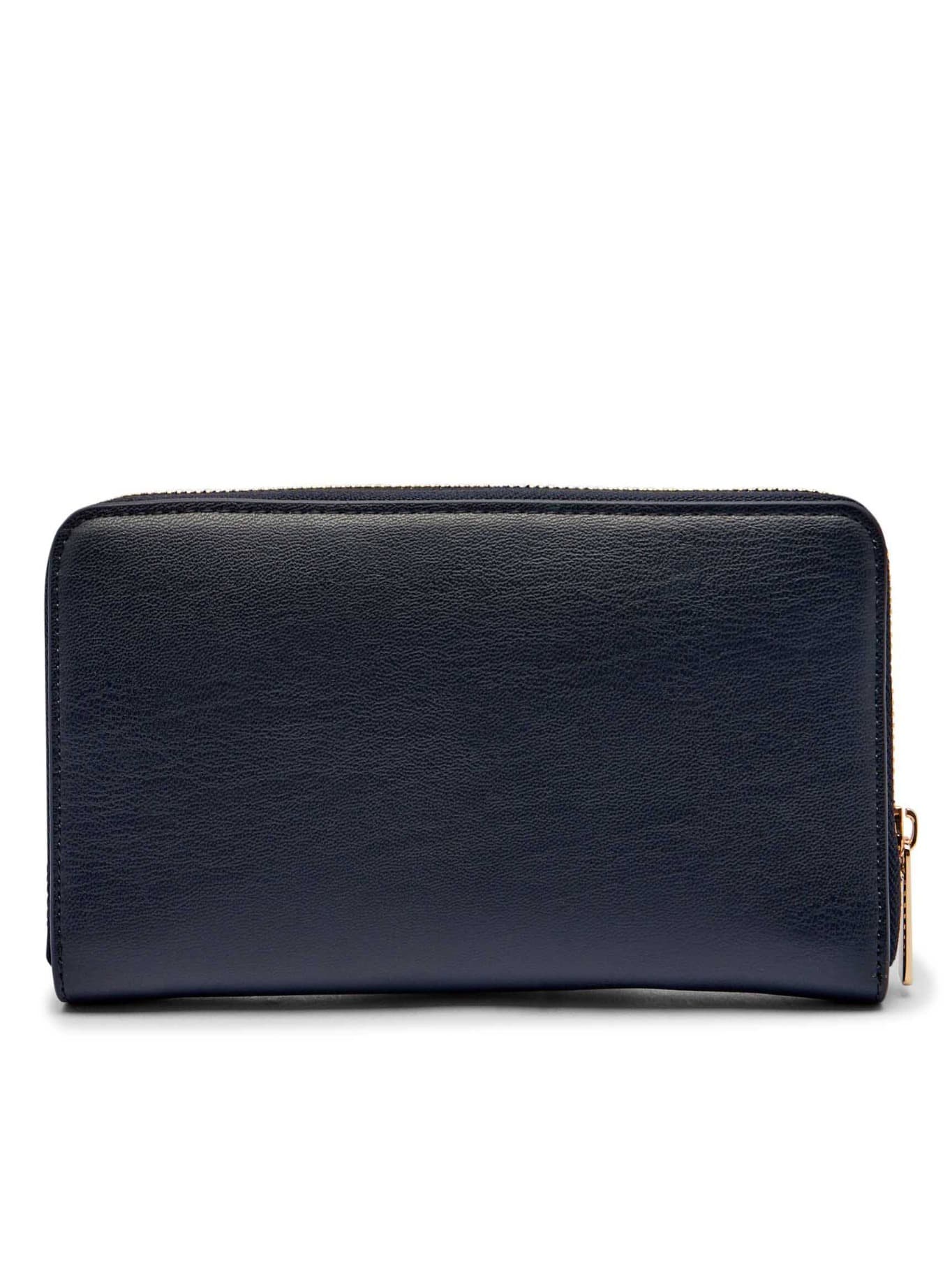 detail Tommy Hilfiger dámská černá peněženka