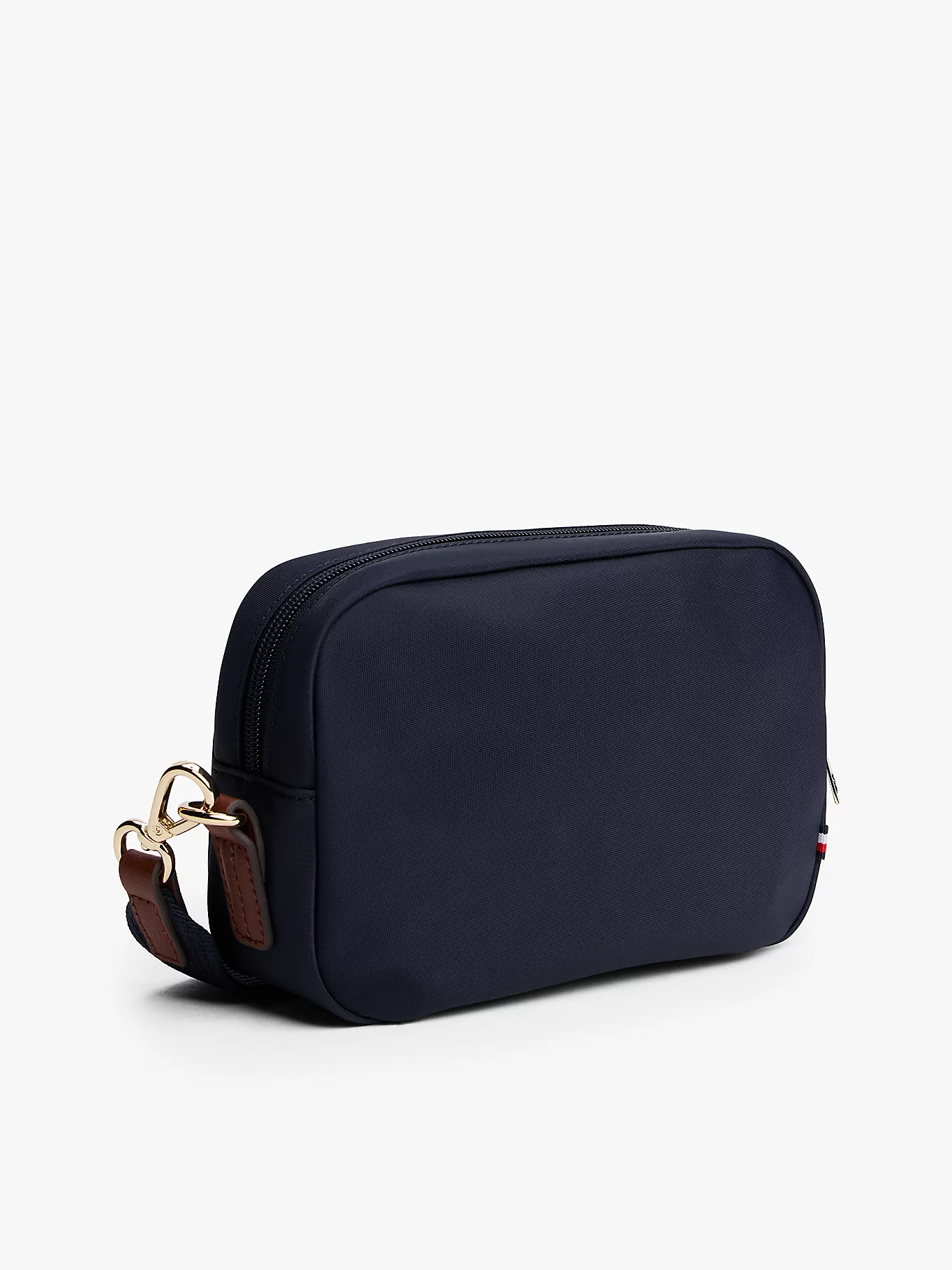 detail Tommy Hilfiger dámská tmavě modrá kabelka