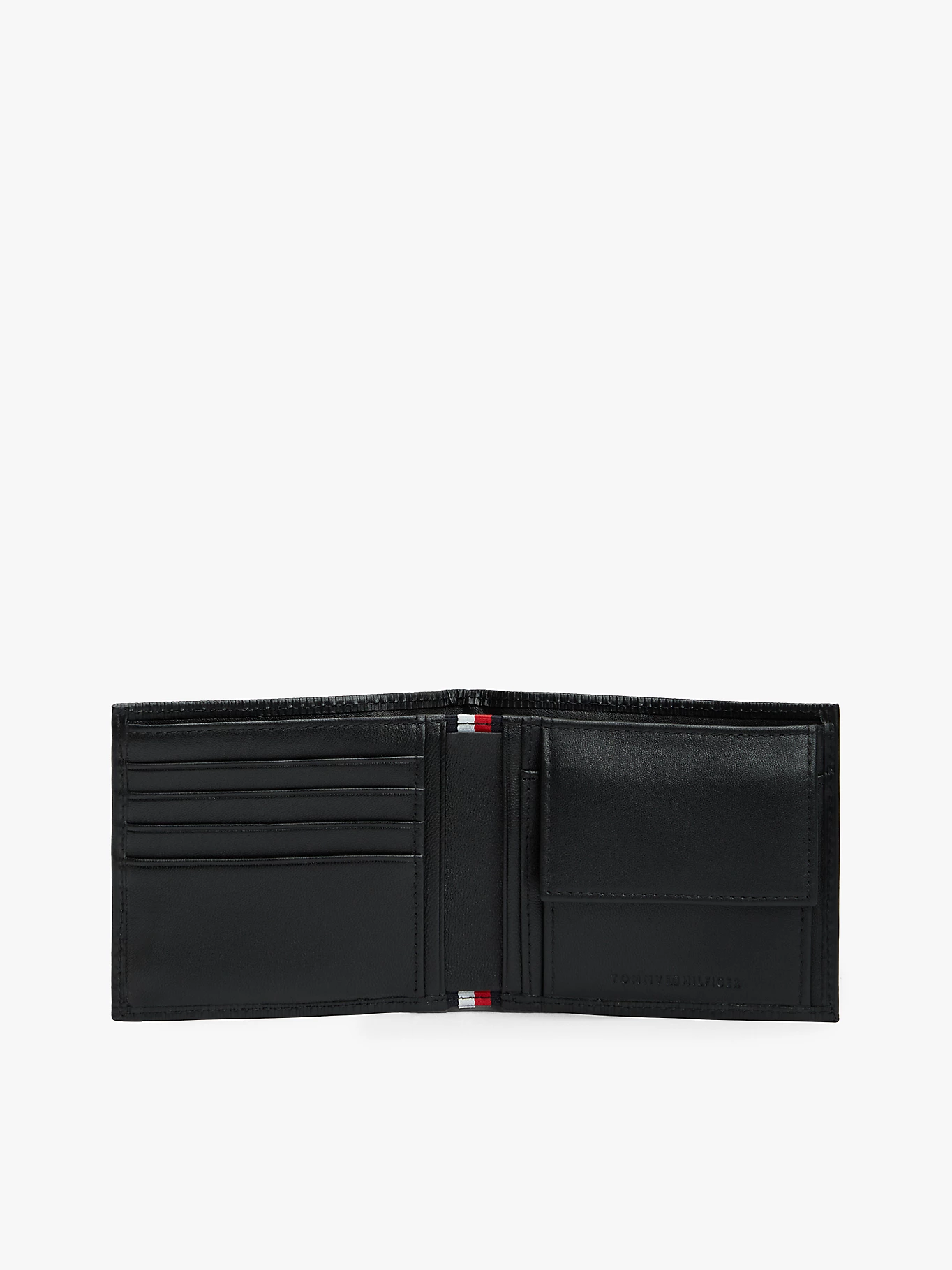 detail Tommy Hilfiger pánská černá peněženka