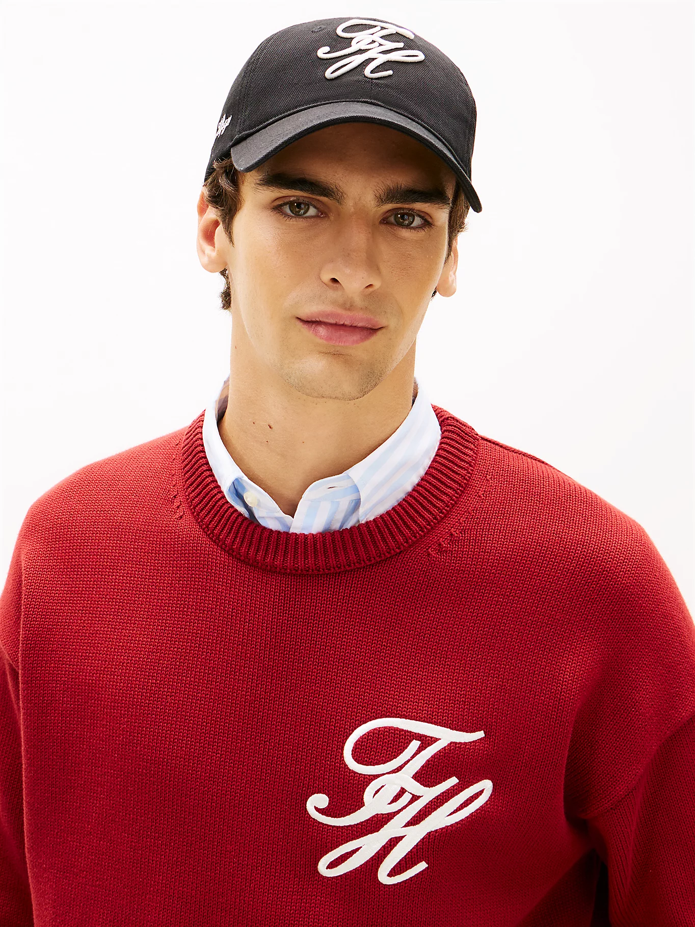 detail Tommy Hilfiger pánská černá kšiltovka