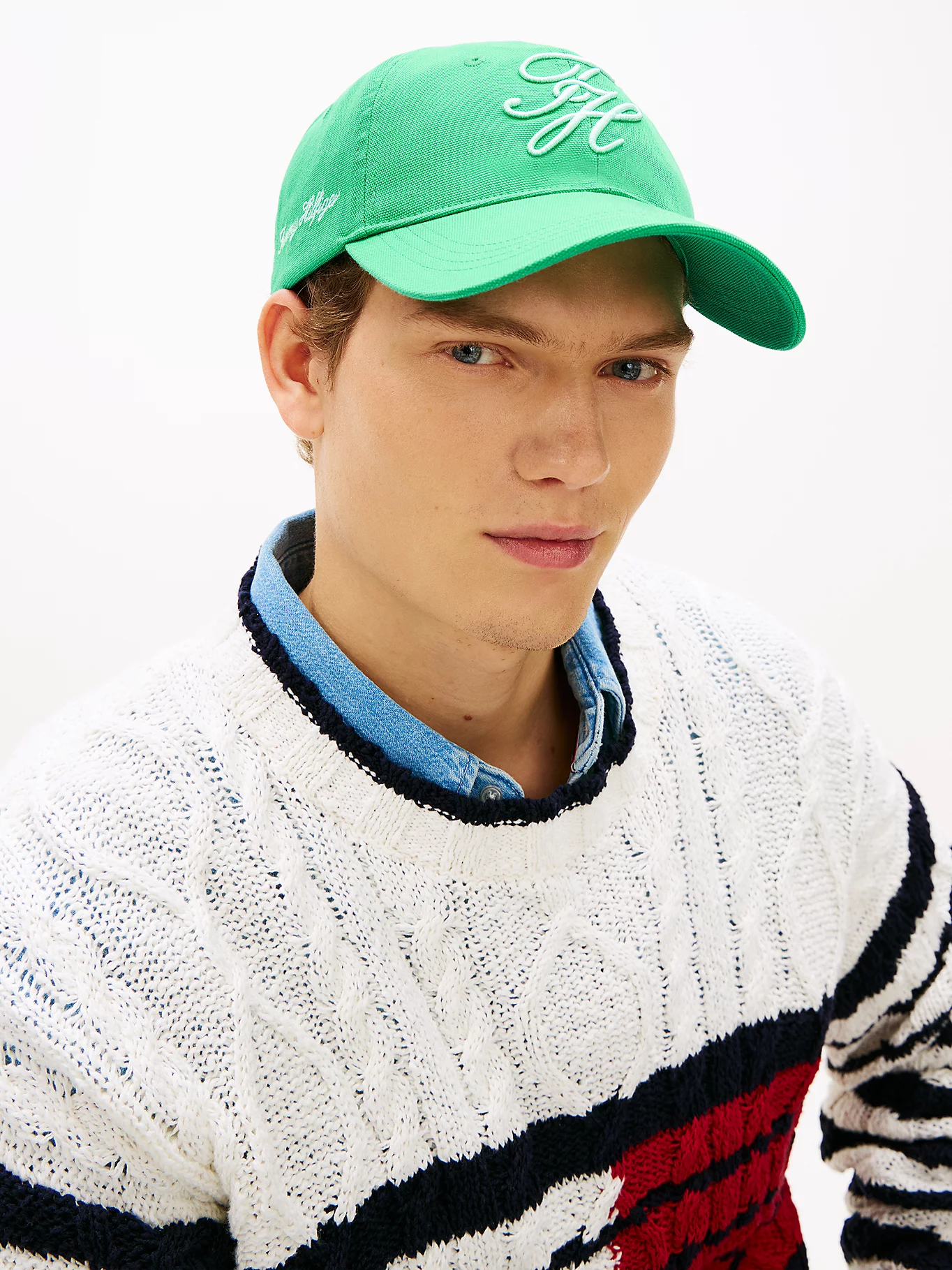 detail Tommy Hilfiger pánská zelená kšiltovka