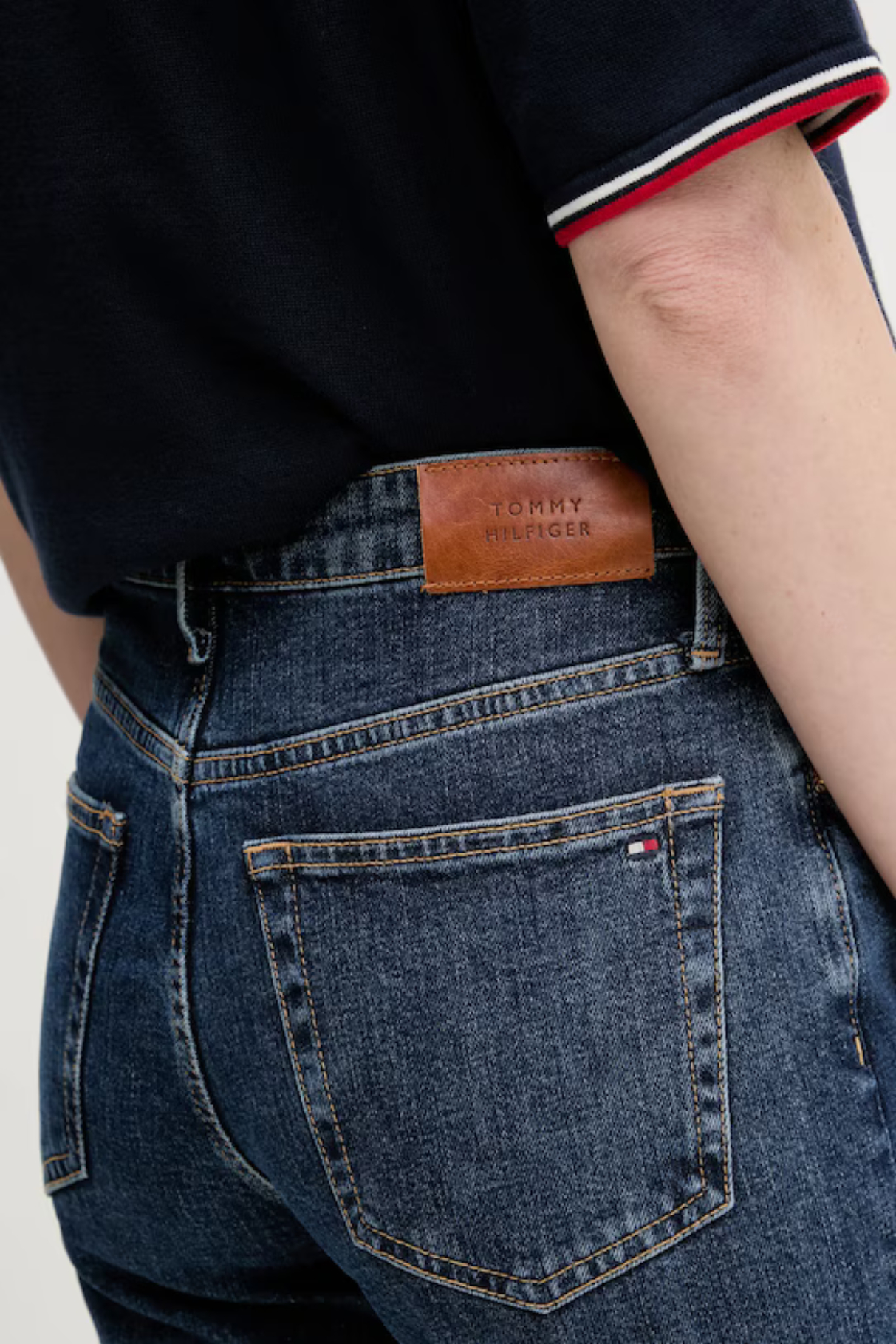 detail Tommy Hilfiger dámské  straight džíny