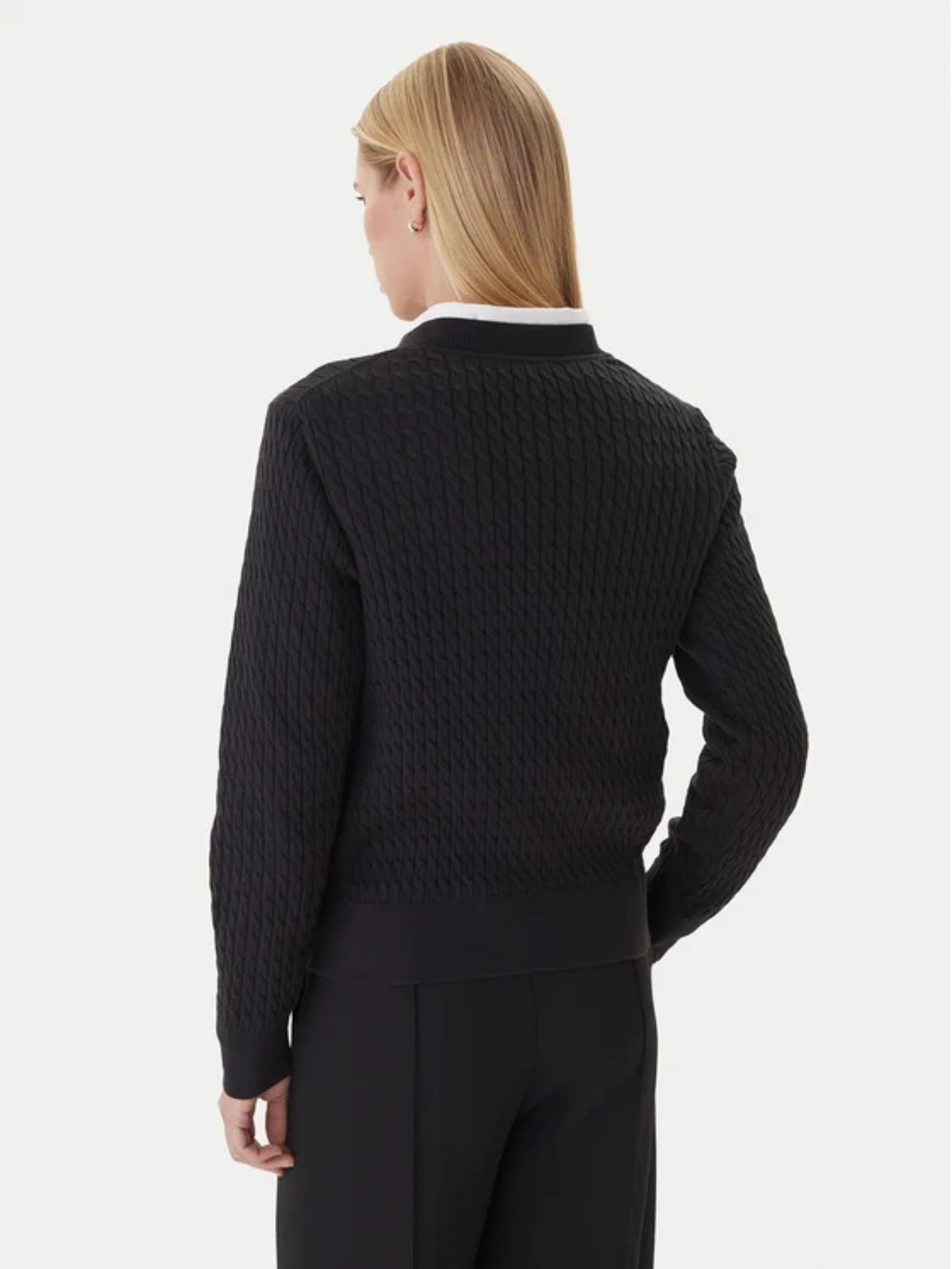 detail Tommy Hilfiger dámsky svetr