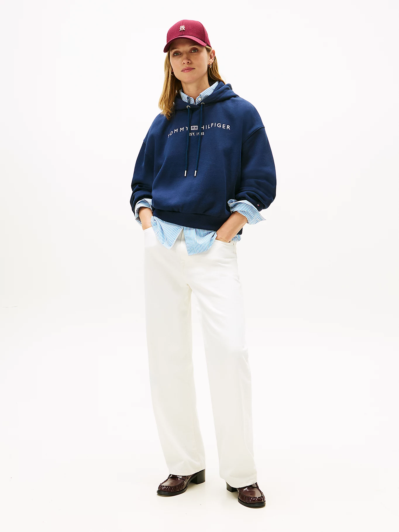 detail Tommy Hilfiger dámská modrá mikina