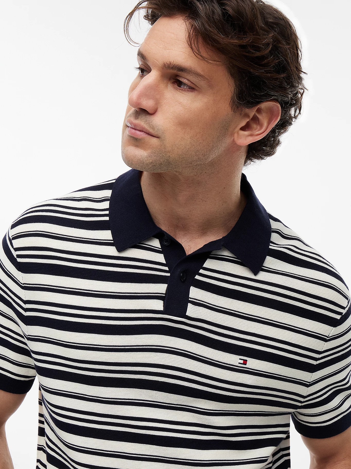 detail Tommy Hilfiger pánské pruhované polo tričko