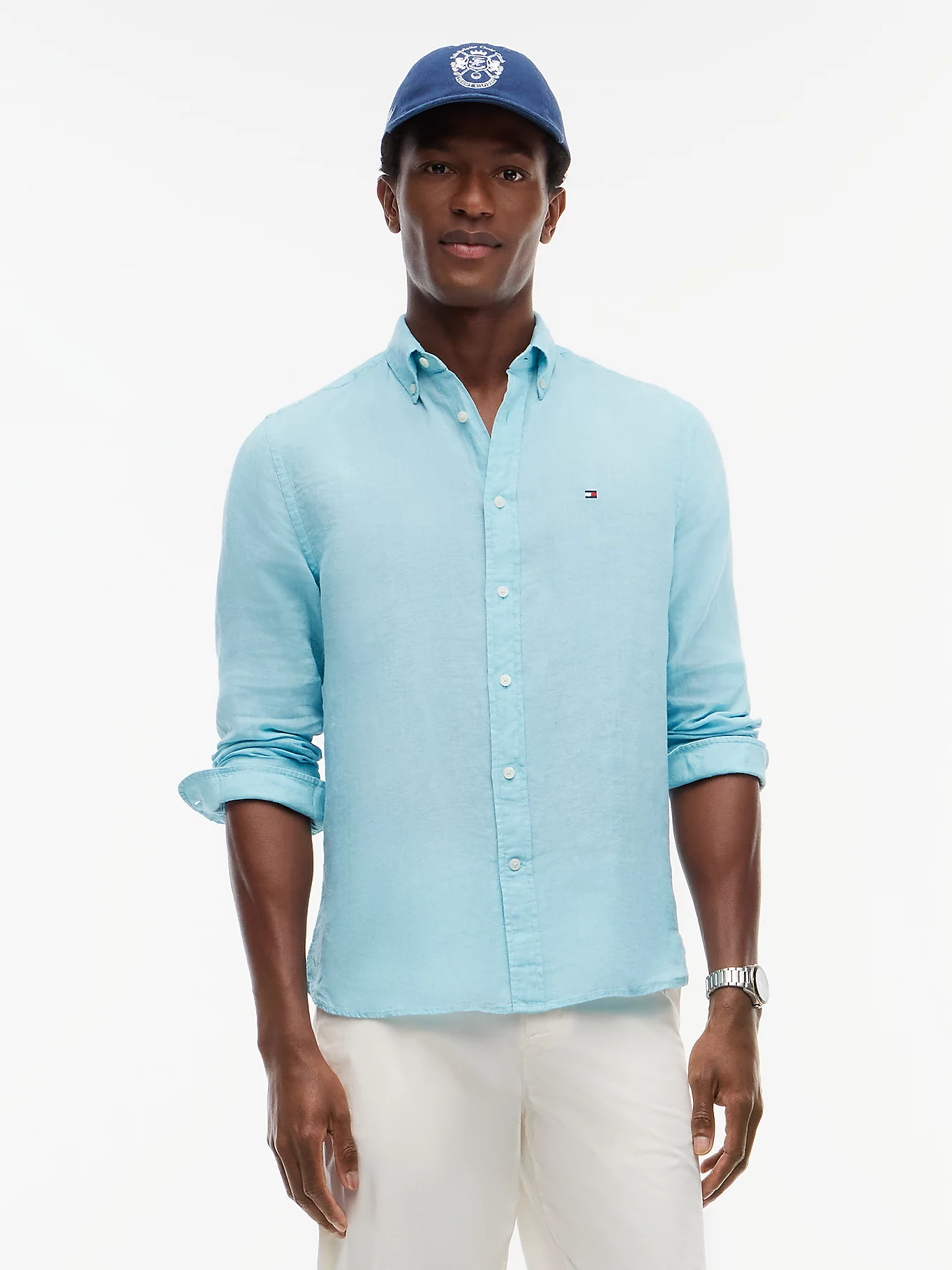 detail Tommy Hilfiger pánská světle modrá košile