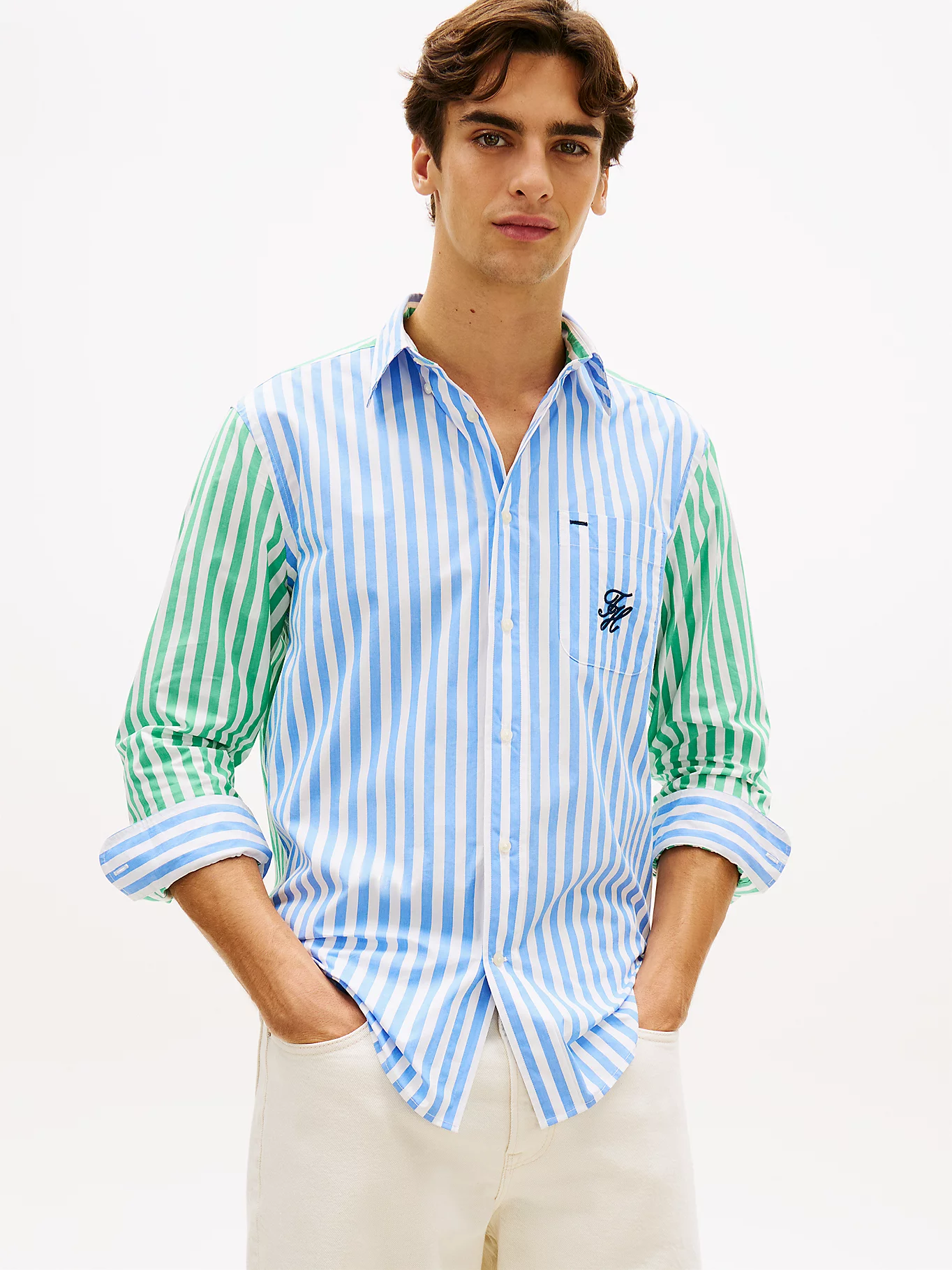 detail Tommy Hilfiger pánská pruhovaná košile