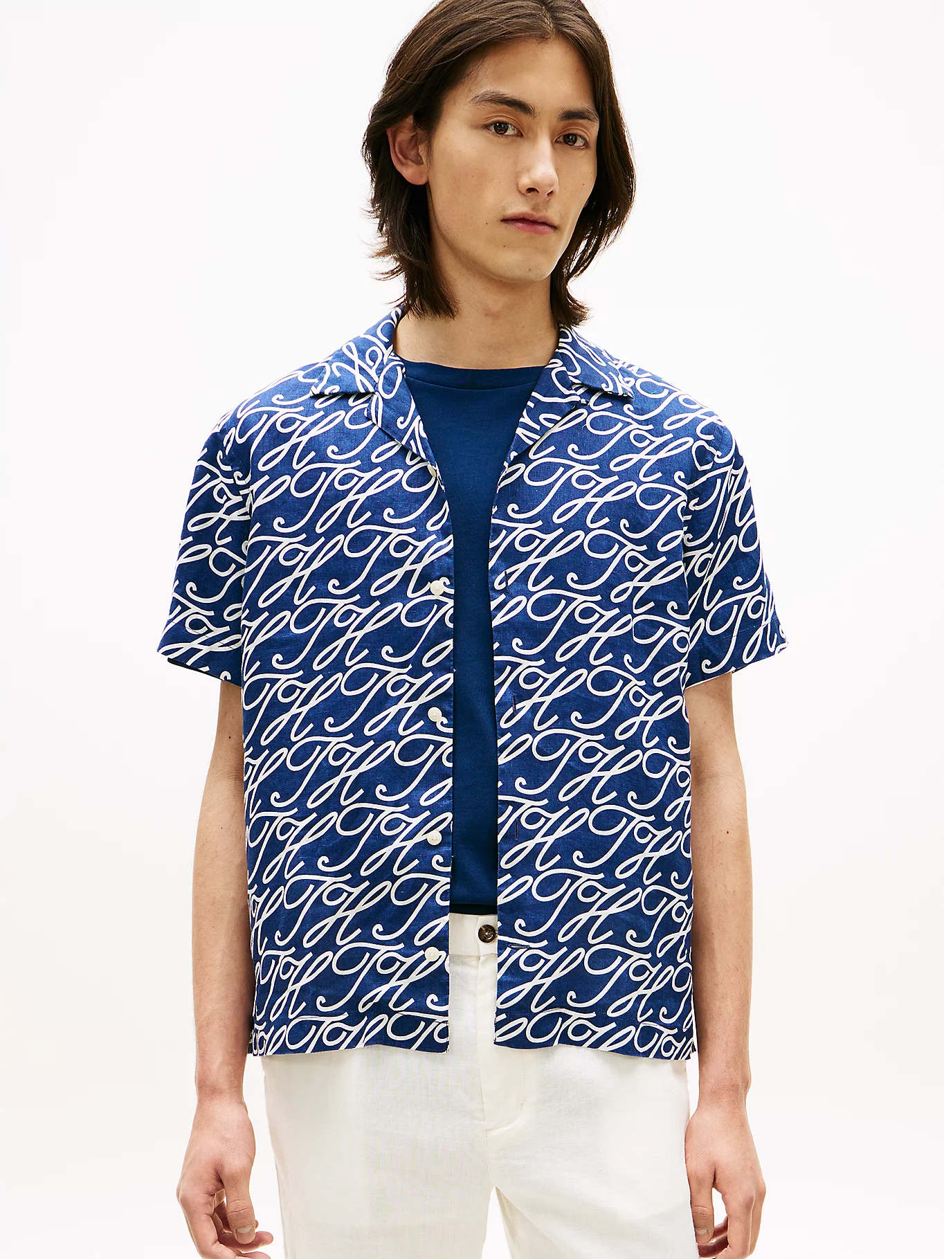 detail Tommy Hilfiger pánská tmavě modrá košile
