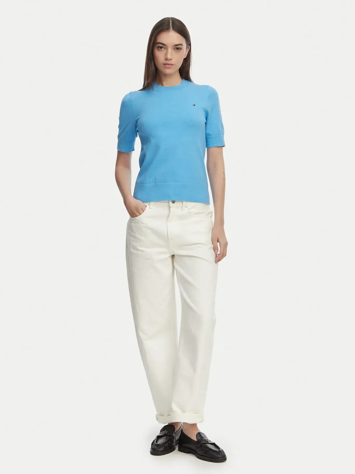 detail Tommy Hilfiger dámský modrý svetřík
