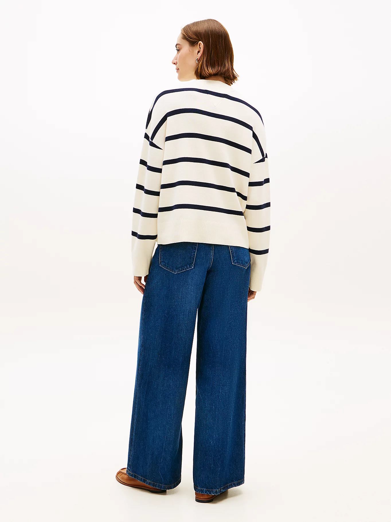 detail Tommy Hilfiger dámský pruhovaný svetr