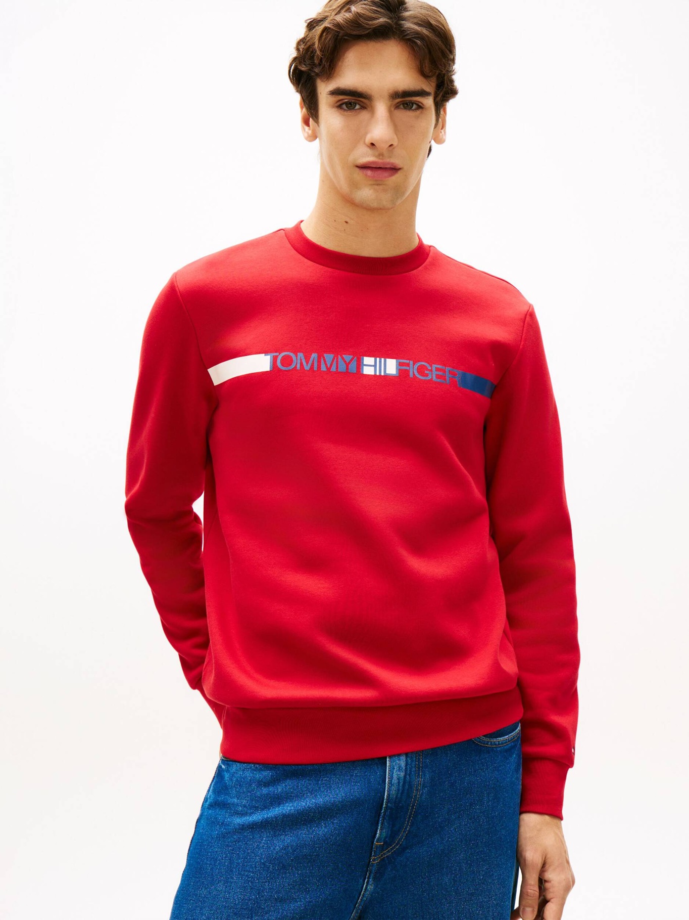 detail Tommy Hilfiger pánská červená mikina