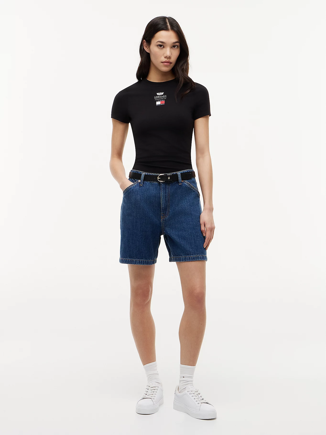detail Tommy Hilfiger dámské černé tričko