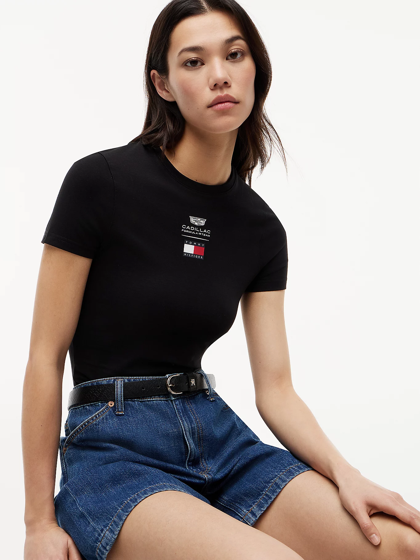 detail Tommy Hilfiger dámské černé tričko
