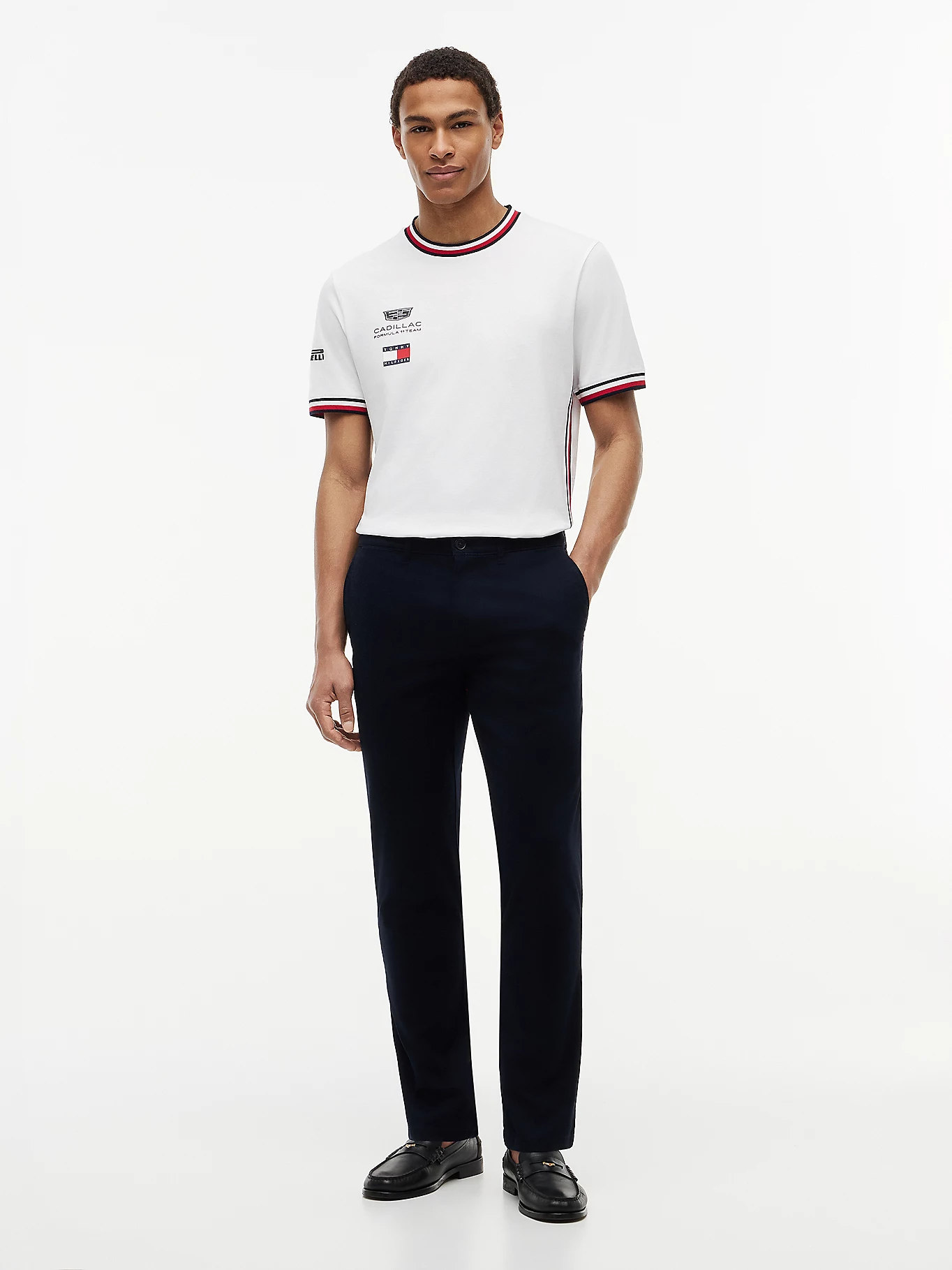 detail Tommy Hilfiger pánské bílé tričko