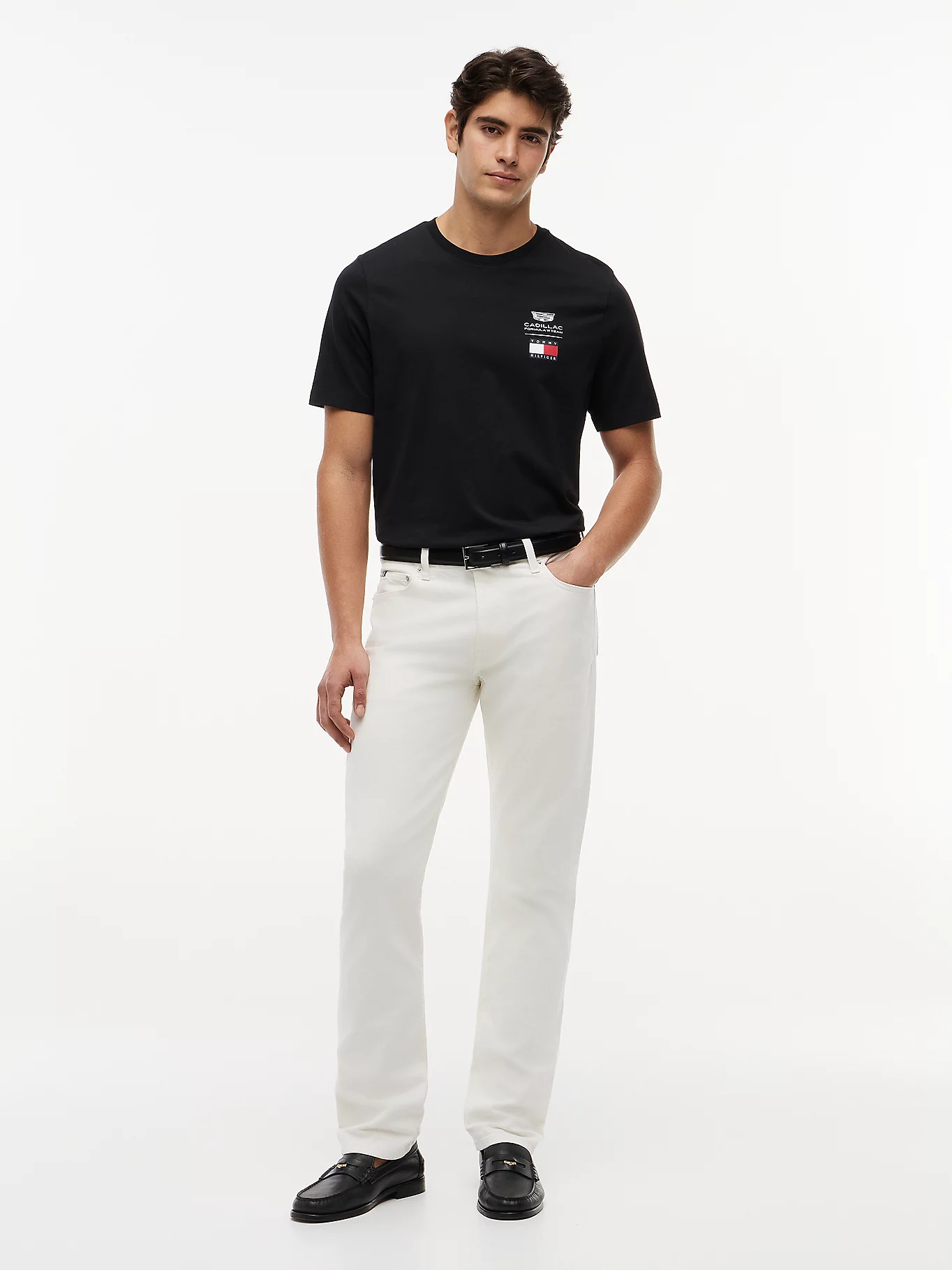 detail Tommy Hilfiger pánské černé tričko