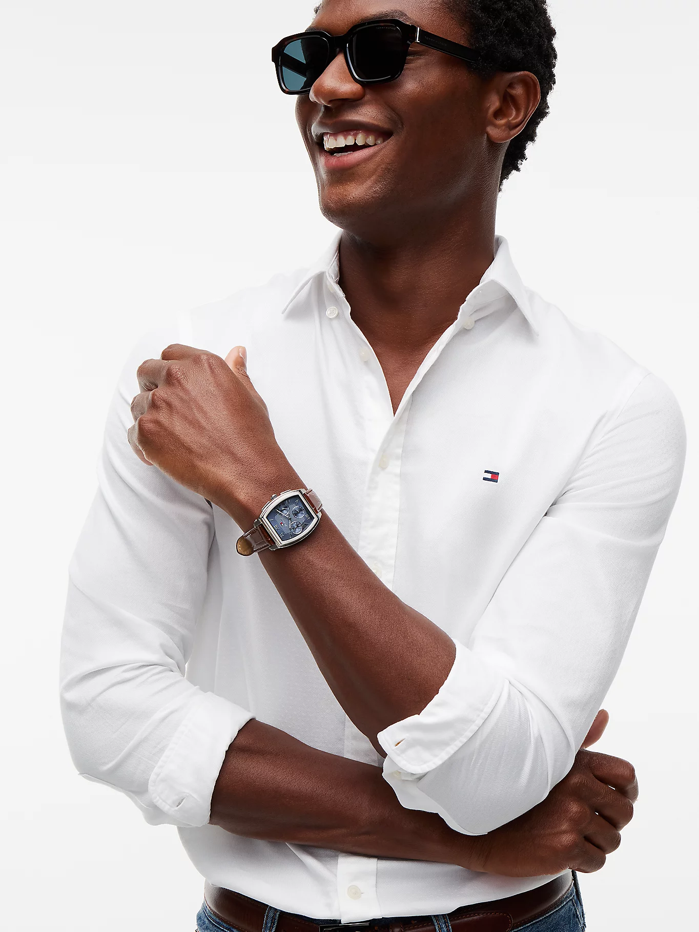 detail Tommy Hilfiger pánská bílá košile