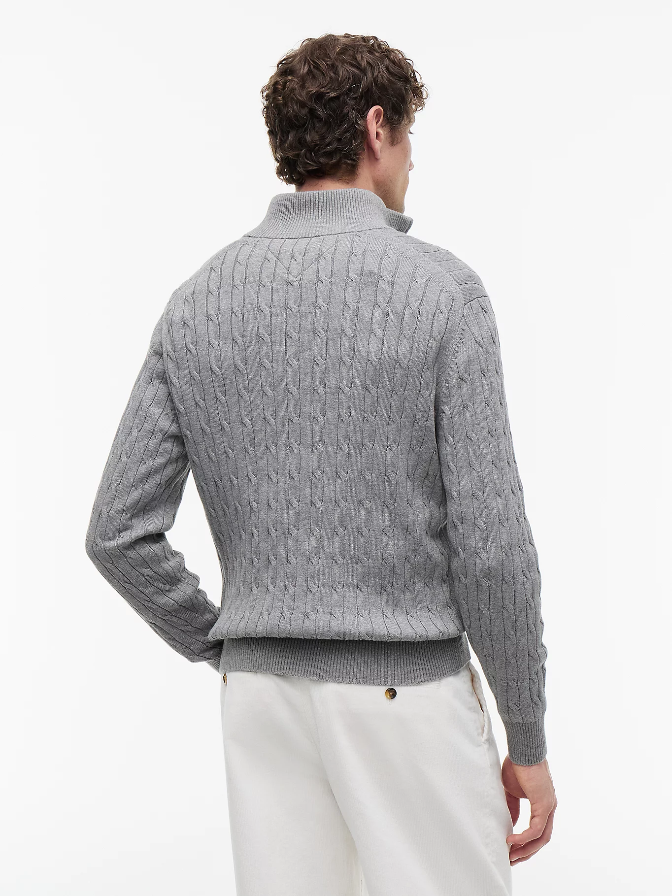 detail Tommy Hilfiger pánský šedý svetr