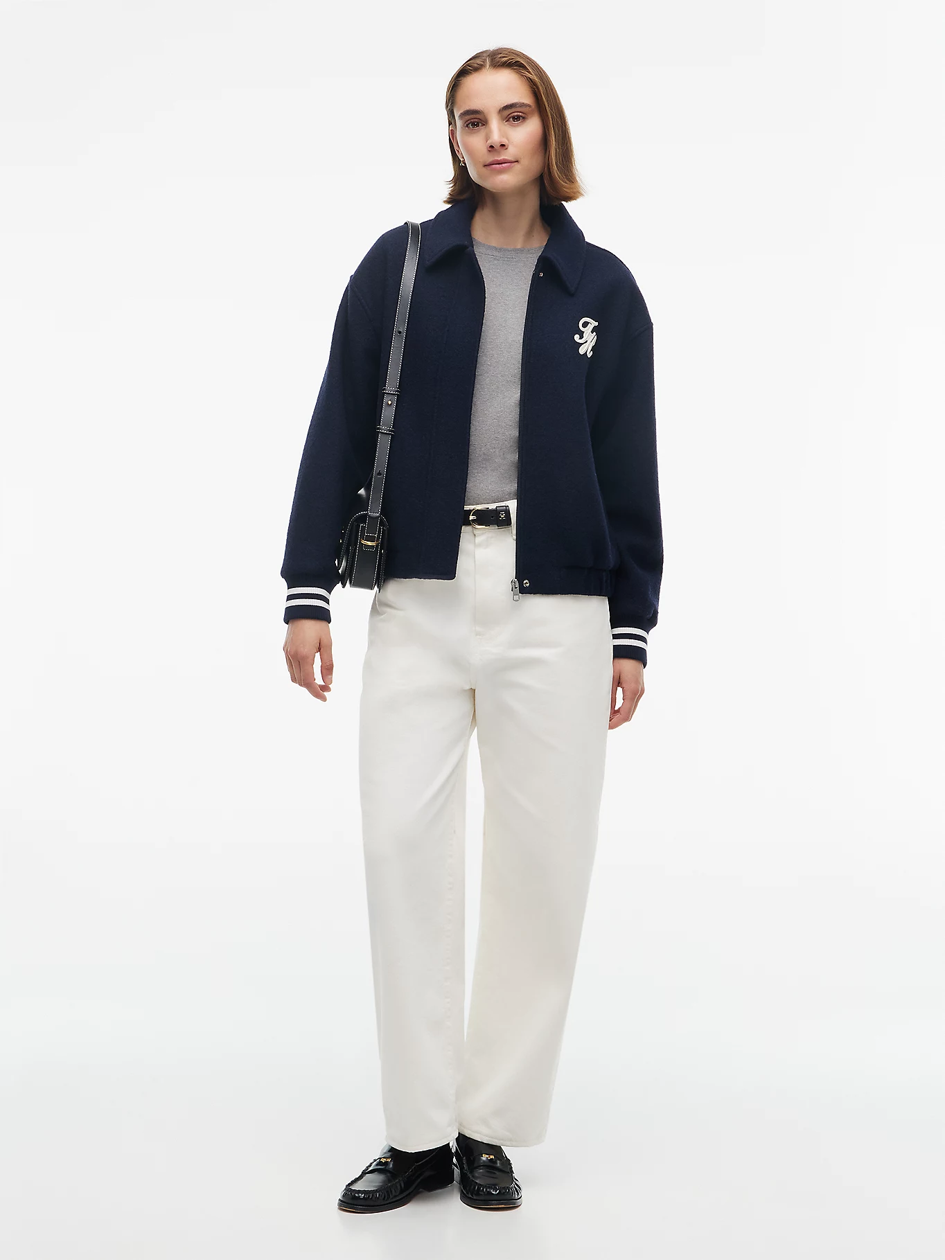 detail Tommy Hilfiger dámské šedé tričko