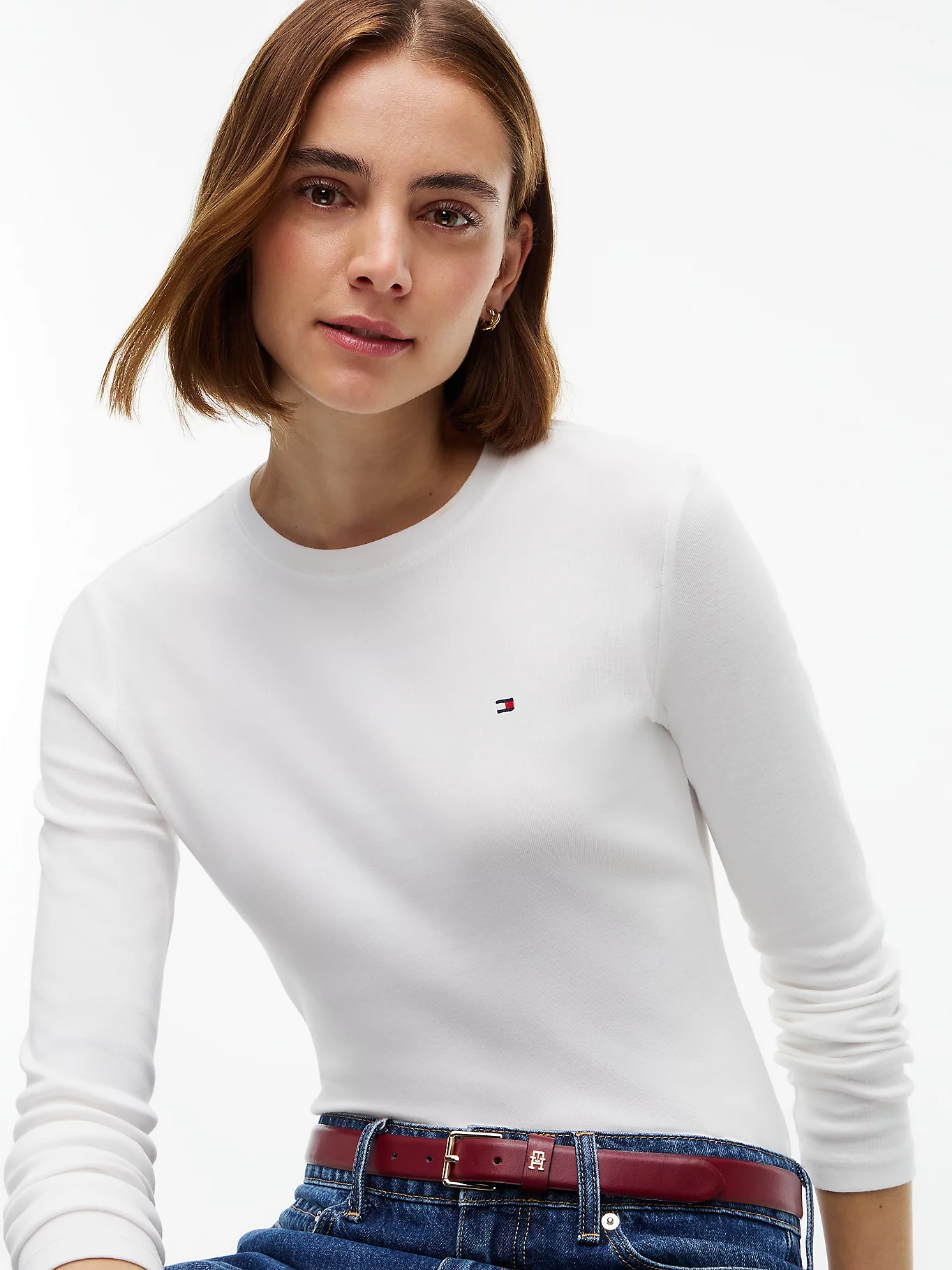 detail Tommy Hilfiger dámské bílé tričko