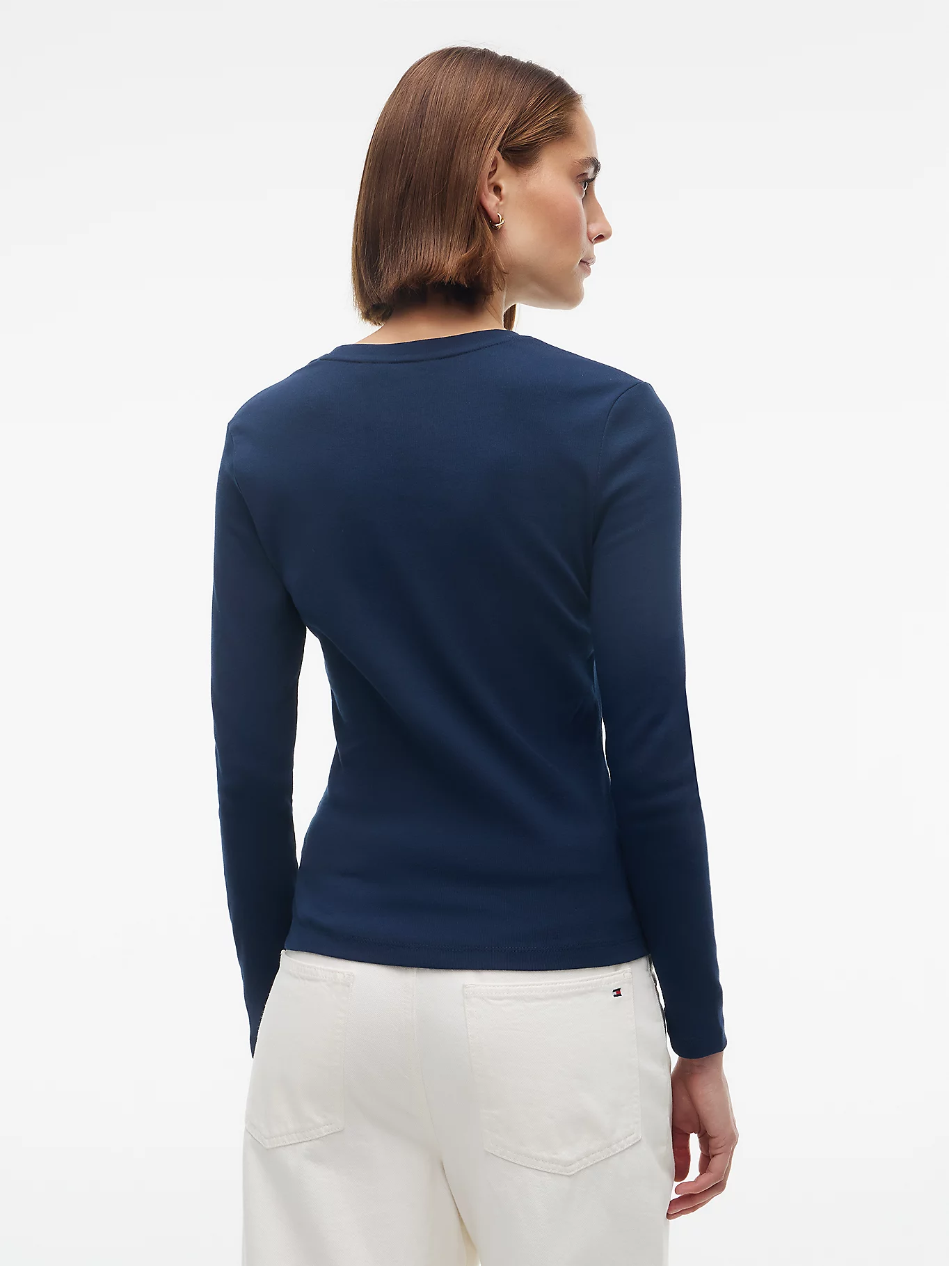 detail Tommy Hilfiger dámské tmavě modré tričko