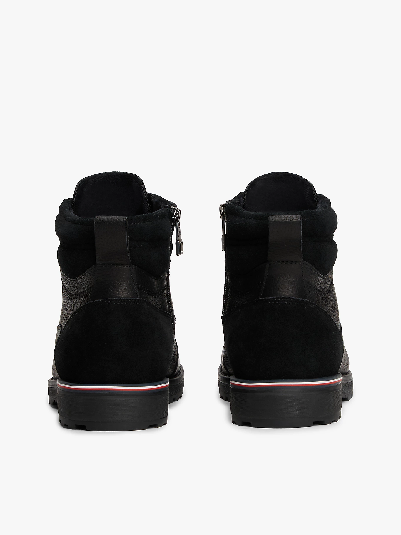 detail Tommy Hilfiger pánské černé boty