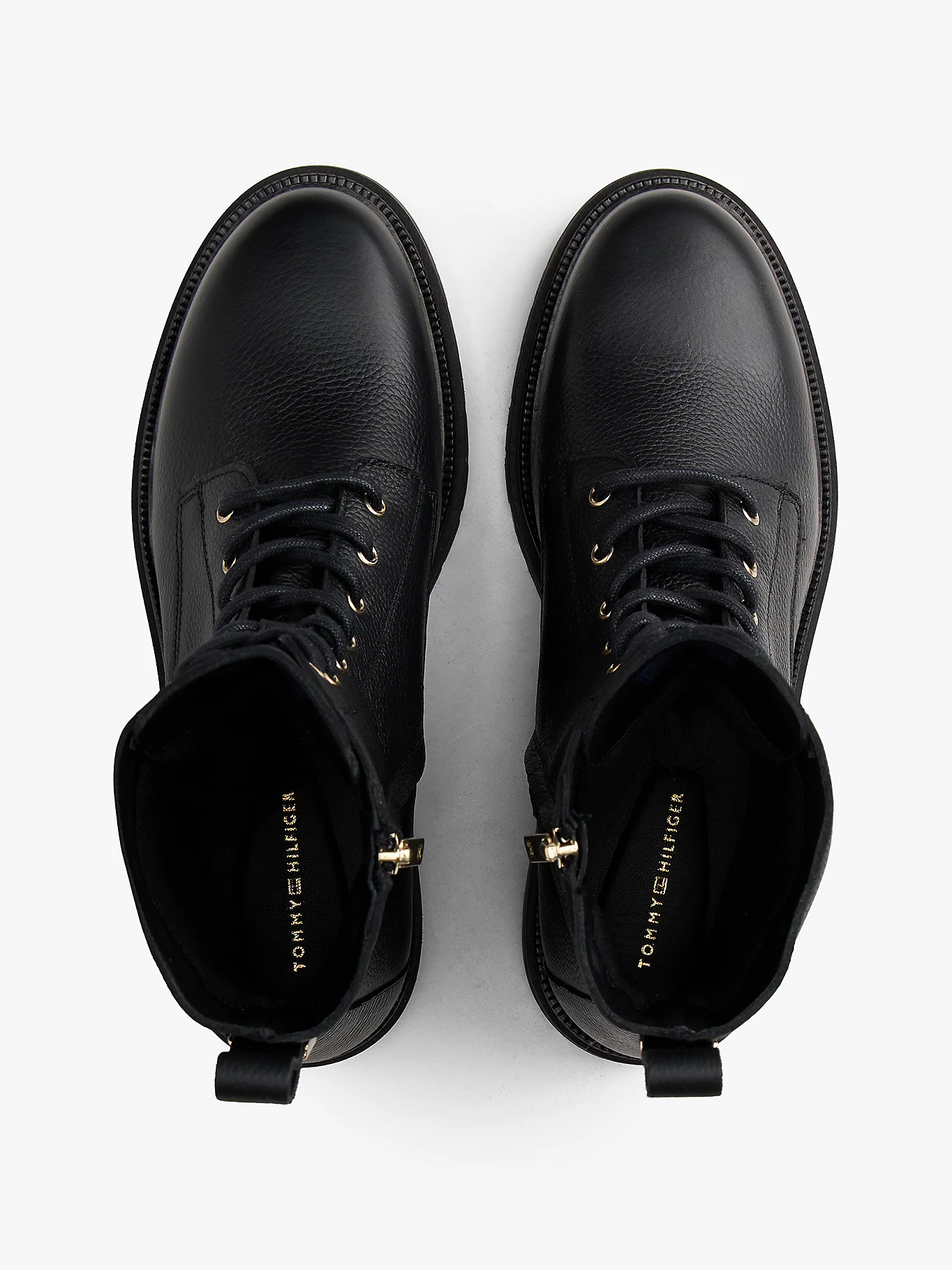 detail   Tommy Hilfiger dámské černé kotníkové boty