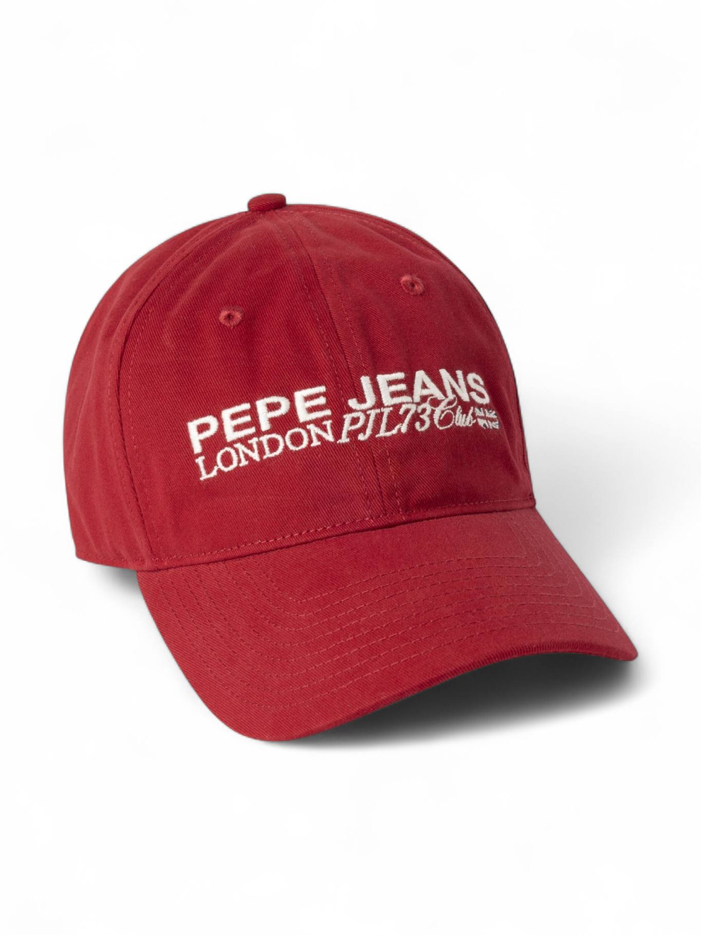 detail Pepe Jeans pánská červená kšiltovka