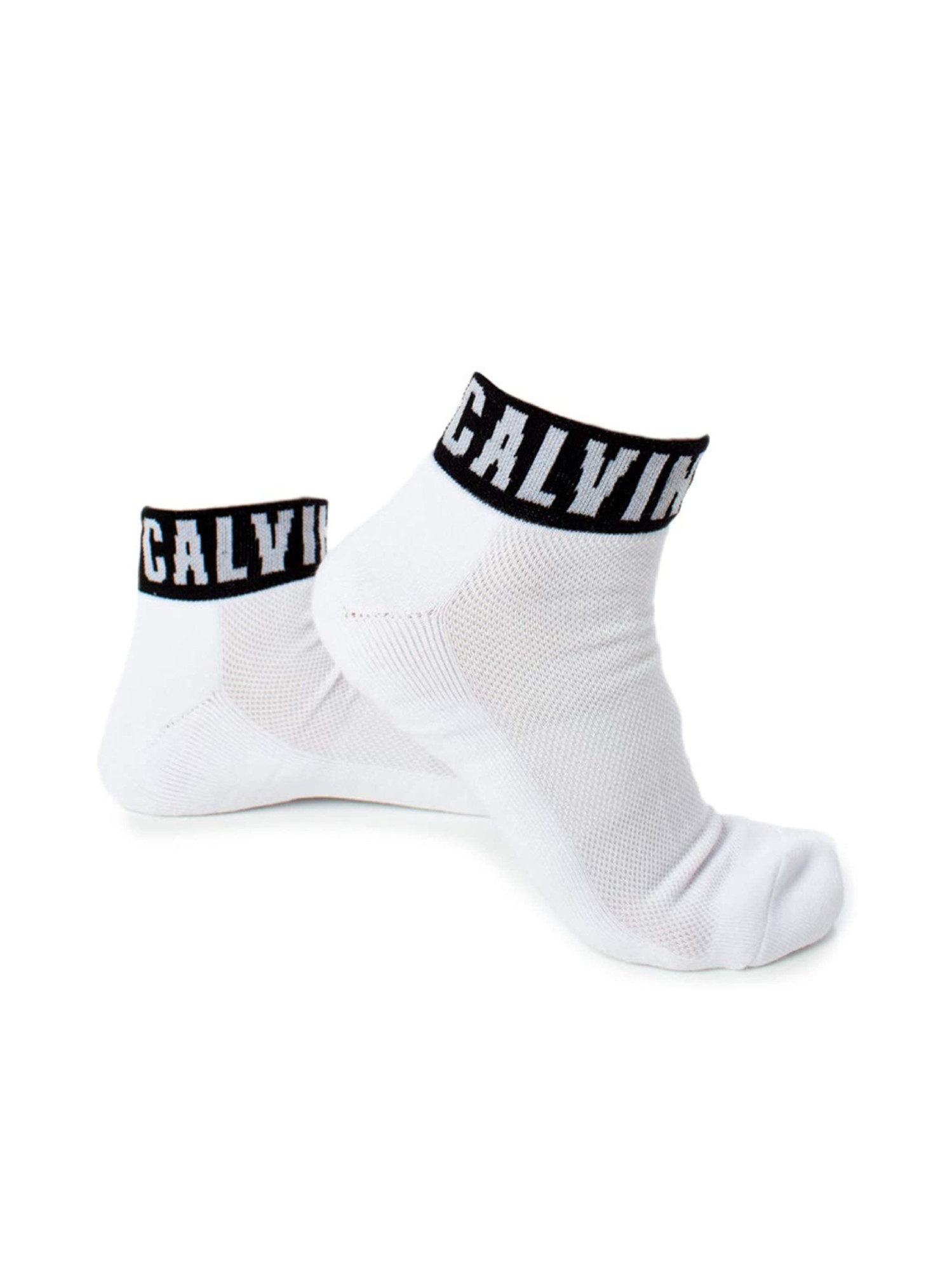 detail Calvin Klein pánské bílé ponožky 3 pack