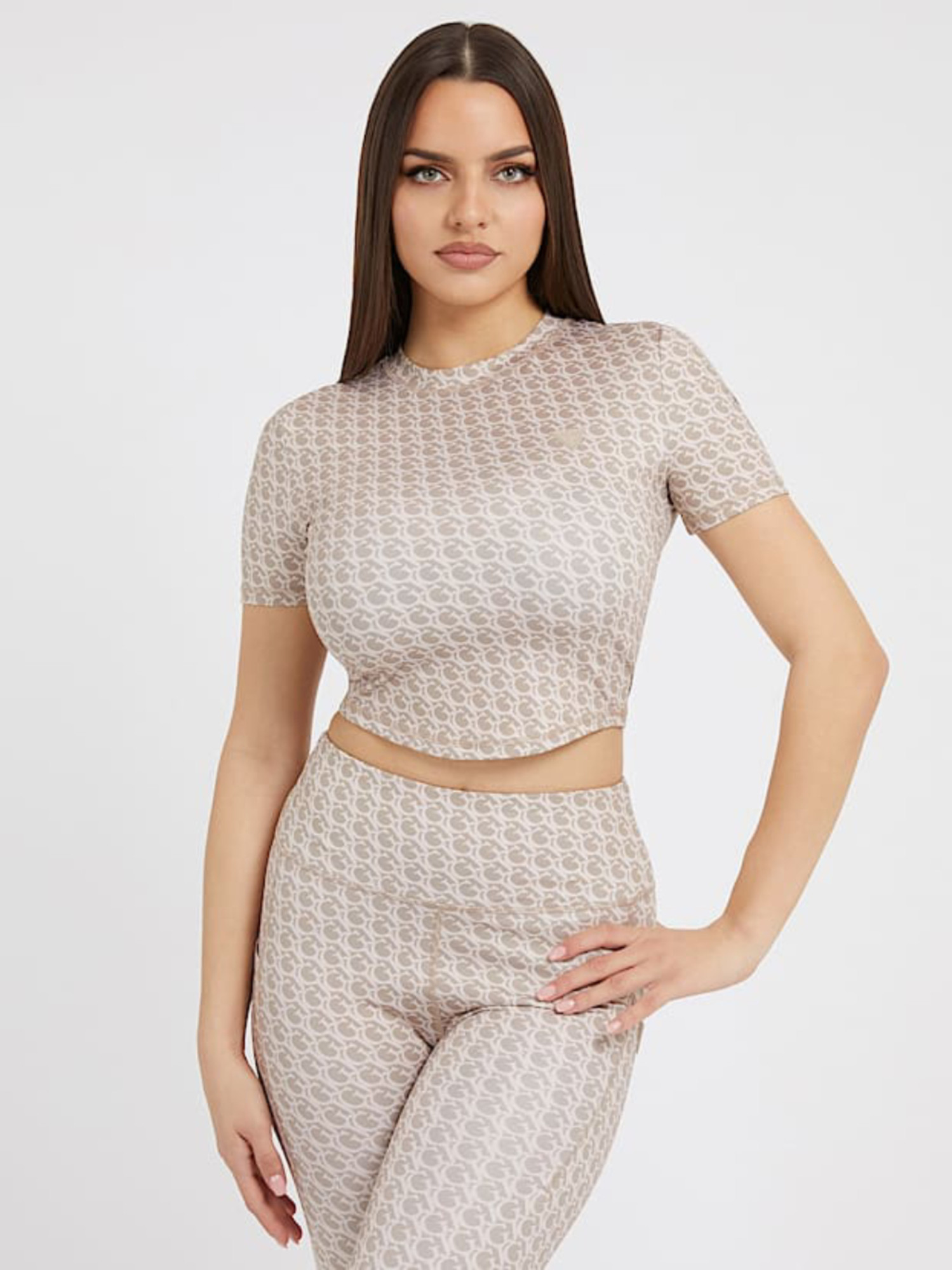 detail Guess dámský béžový top