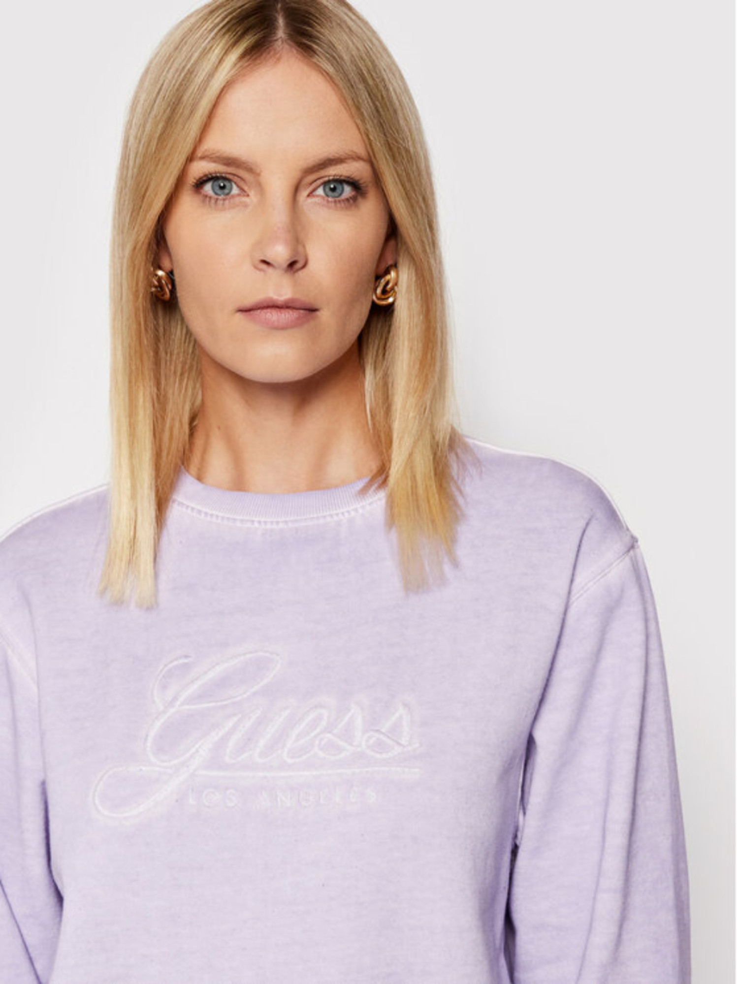 detail Guess dámská fialová mikina