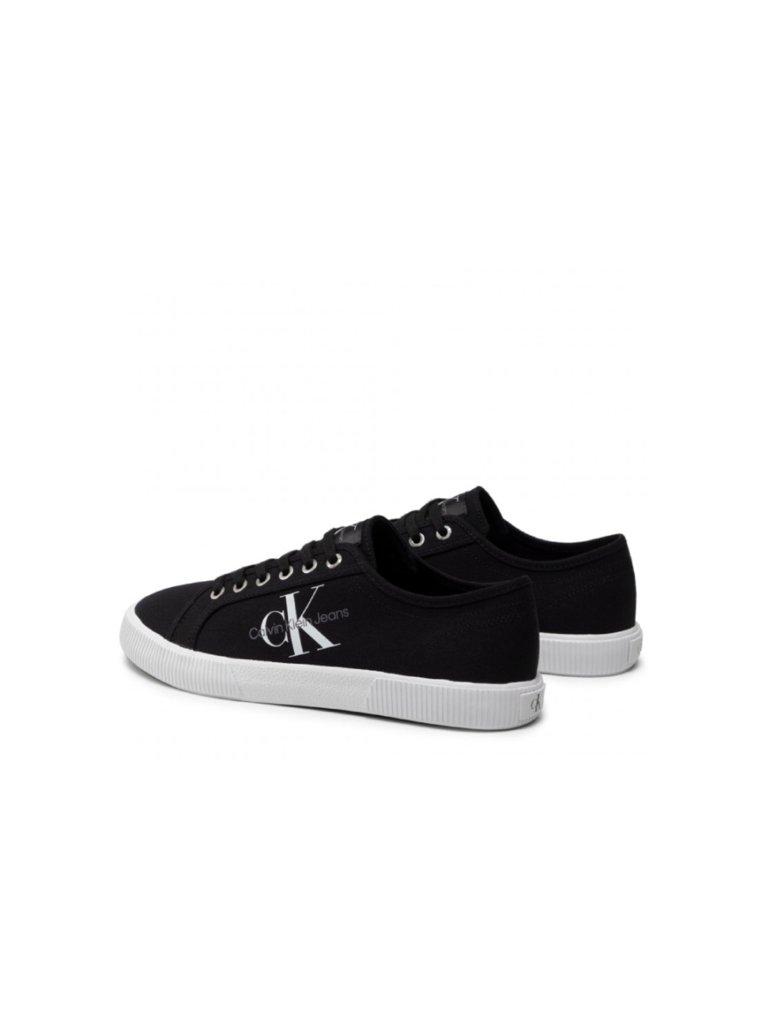 detail Calvin Klein pánské černé tenisky