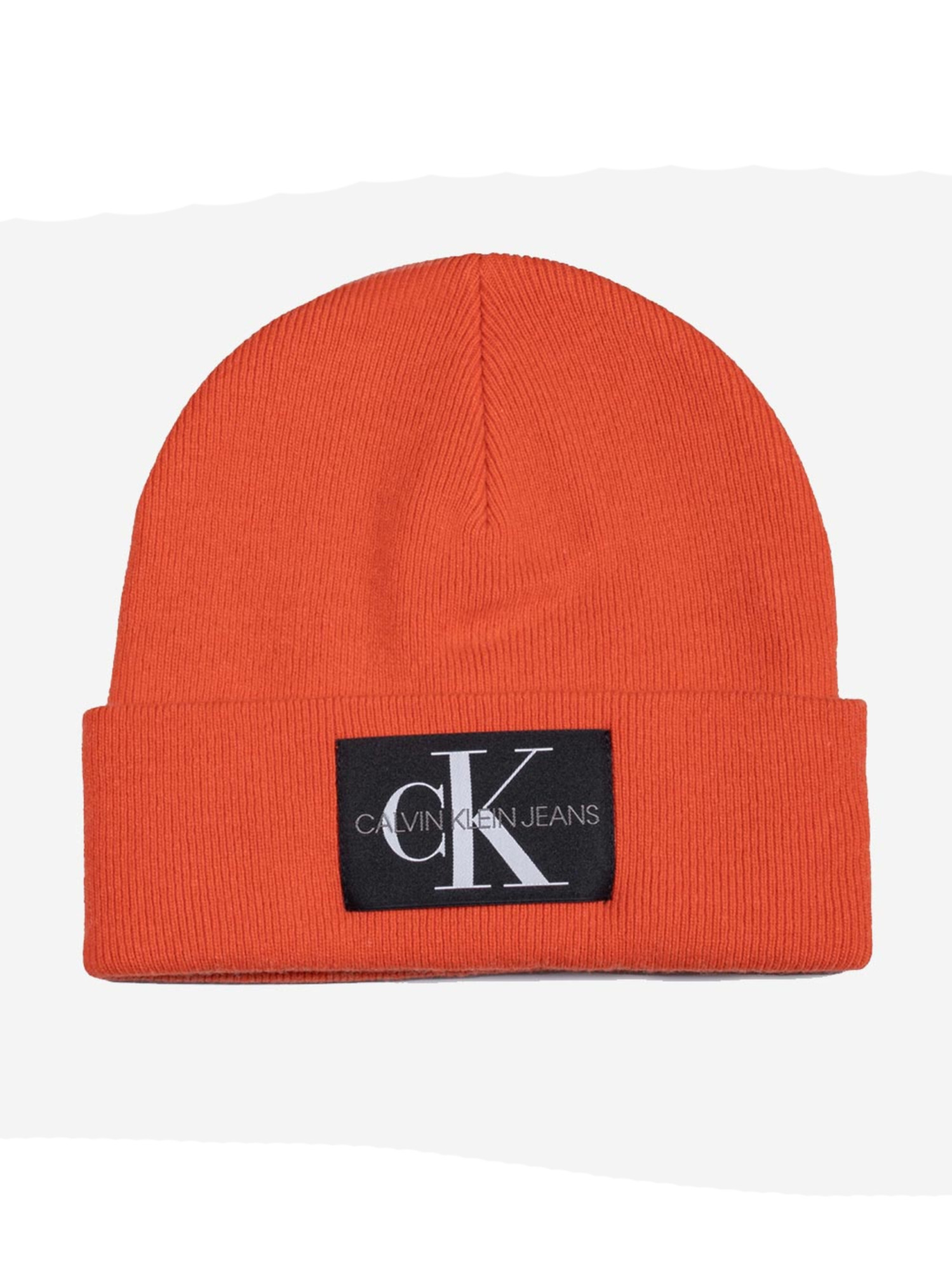 detail Calvin Klein pánská oranžová čepice