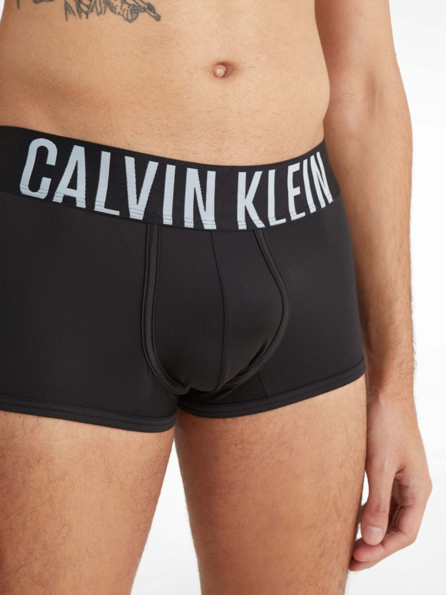 detail Calvin Klein pánské černé boxerky 2 pack