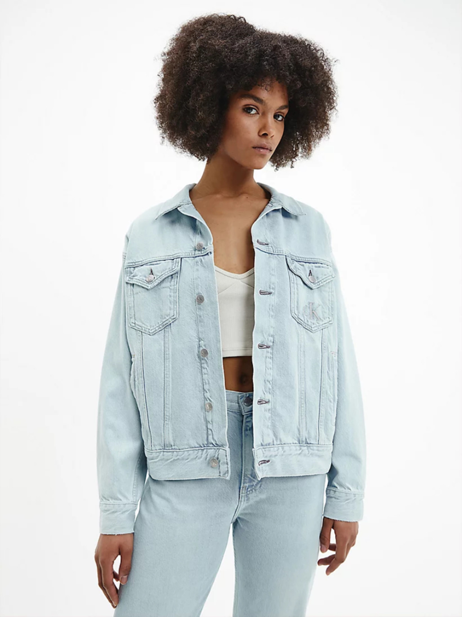 detail Calvin Klein dámská džínová bunda Dad denim