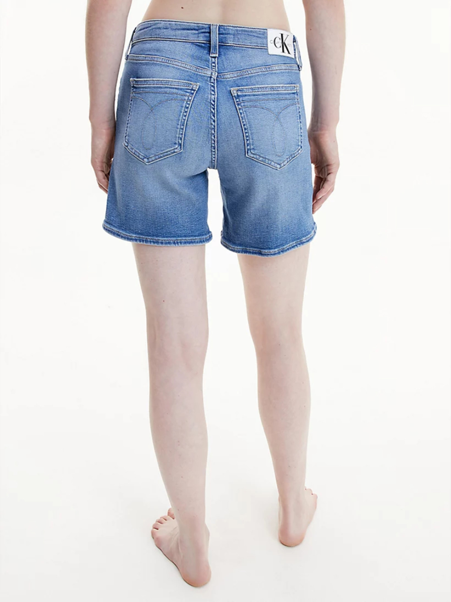 detail Calvin Klein dámské džínové šortky