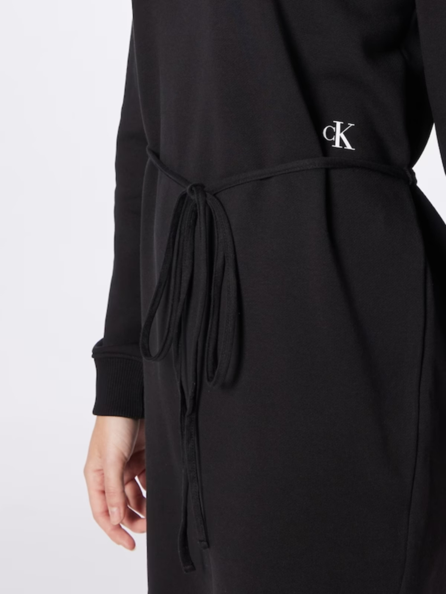 detail Calvin Klein dámské černé teplákové šaty